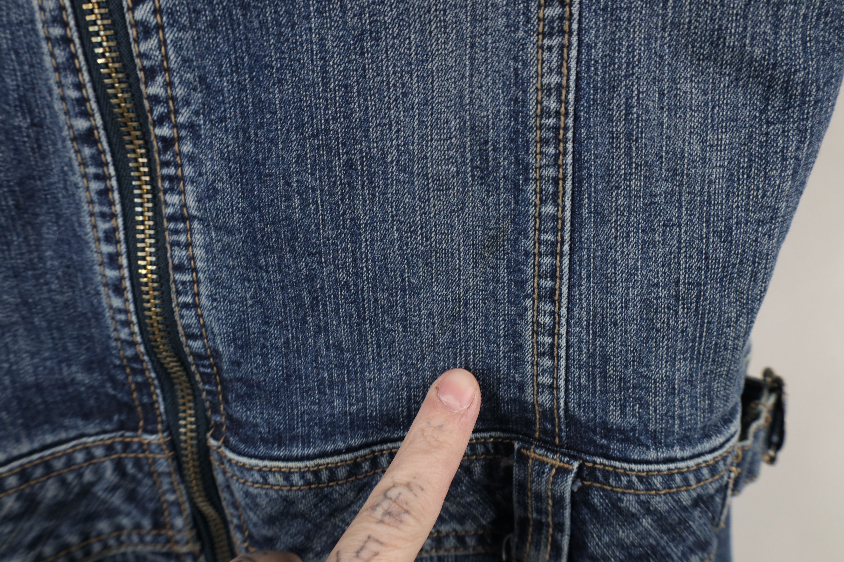 Guess × Vintage Vintage 90s Y2K Guess Flared Denim Jumpsuit Coveralls Size 28" / US 6 / IT 42 - 6 Thumbnail