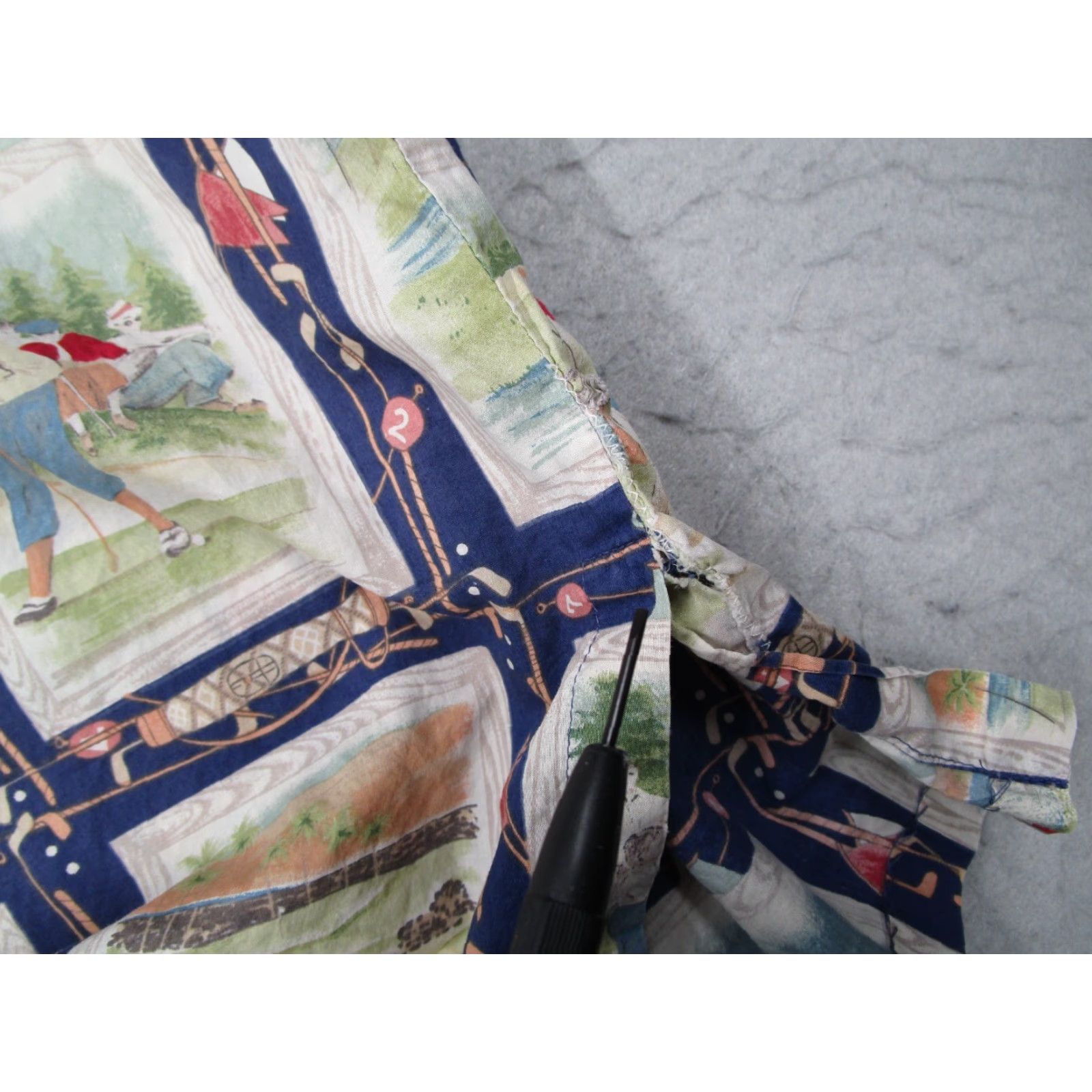 Reyn Spooner VINTAGE Reyn Spooner Shirt Mens Large Blue Pullover AOP Golf Tiki Made in USA Size US L / EU 52-54 / 3 - 4 Thumbnail