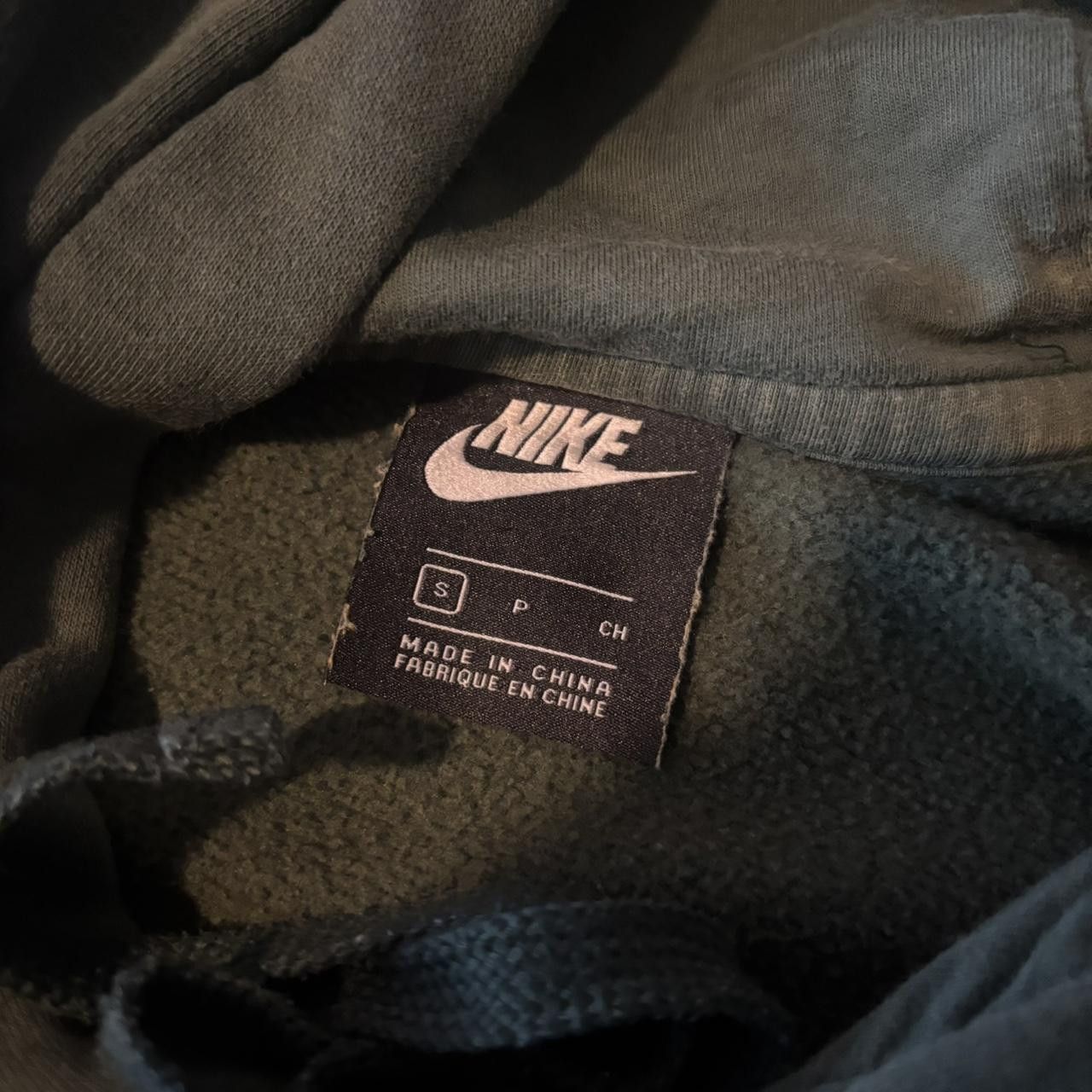 Nike Crazy Vintage Y2K/2000s Green Nike Streetwear Essential Hoodie! Size S Size US S / EU 44-46 / 1 - 6 Thumbnail