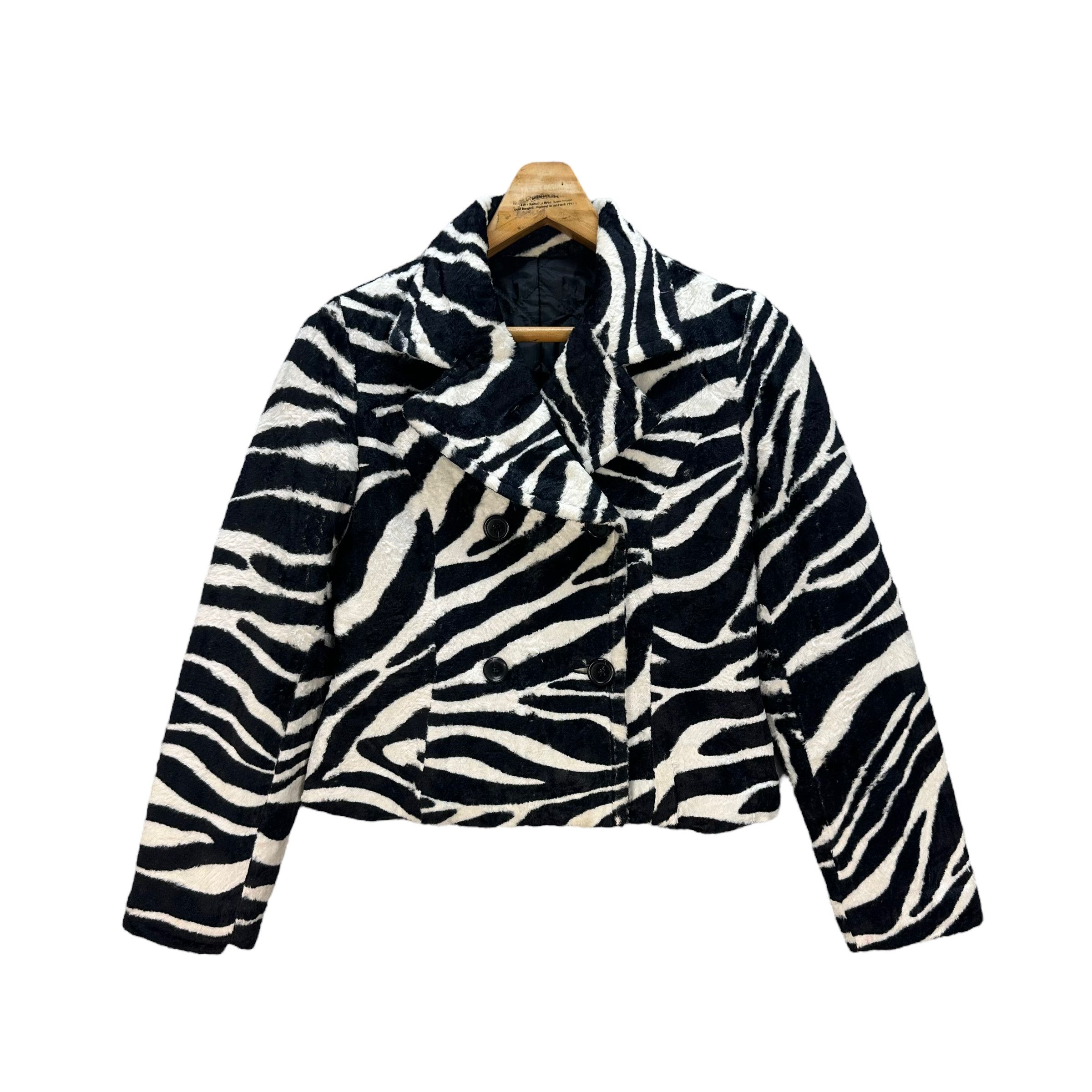 Japanese Brand RA DIEUX DIEUSE ZEBRA CROP JACKET #8470-010 Size S / US 4 / IT 40 - 1 Thumbnail