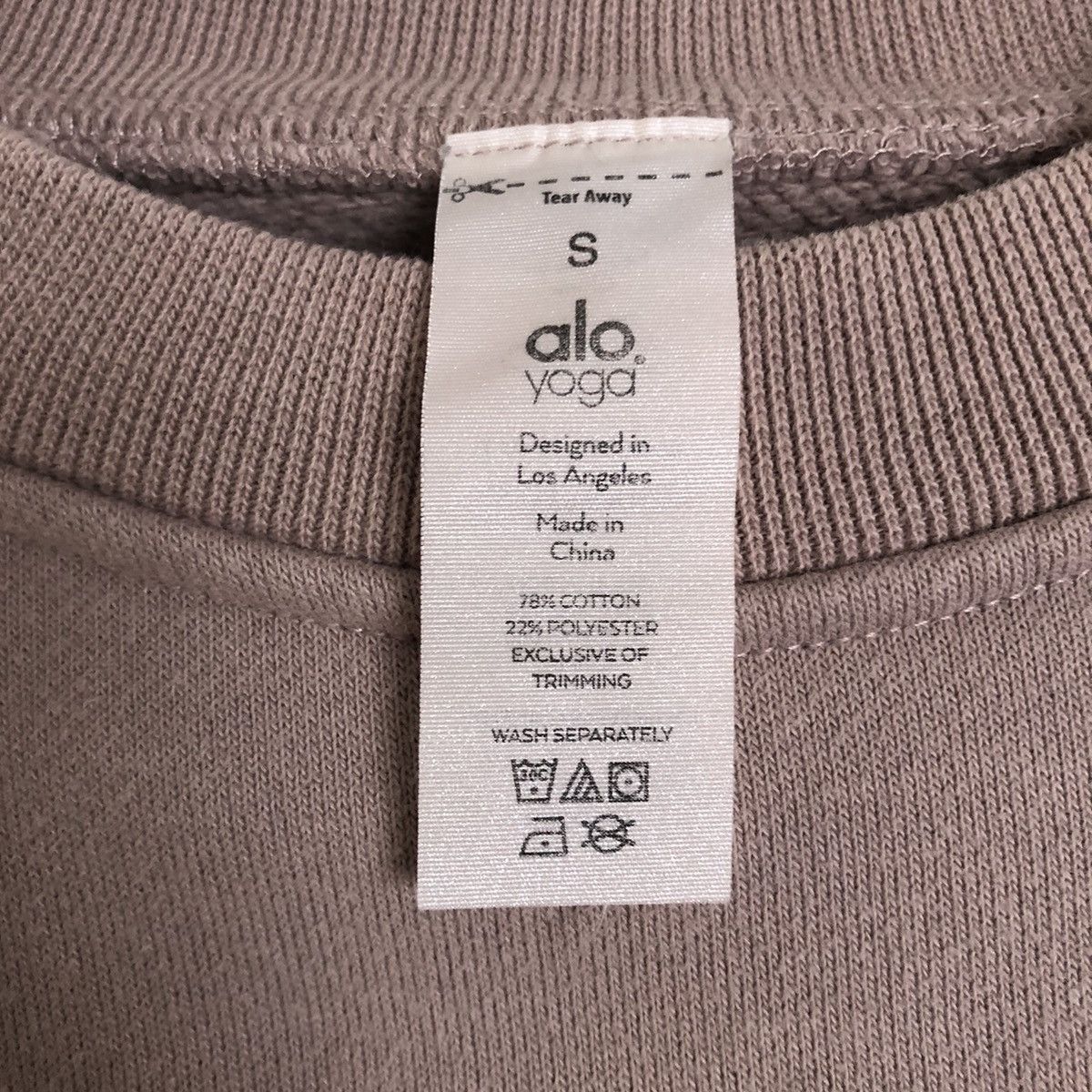 Alo Yoga Renown Emblem Heavy Weight Crew Neck Sweatshirt Dusty Pink Size S / US 4 / IT 40 - 3 Thumbnail