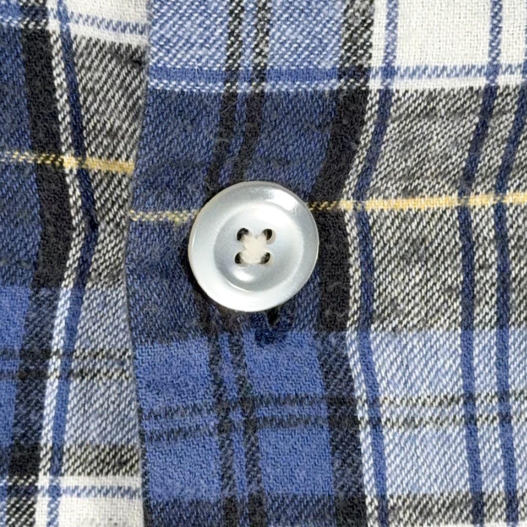 Vintage VINTAGE LL Bean Shirt Adult XL Blue Plaid Flannel Pajama Sleepwear 70s Mens XL Blue Plaid LL Bean Shirt Size US XL / EU 56 / 4 - 5 Thumbnail
