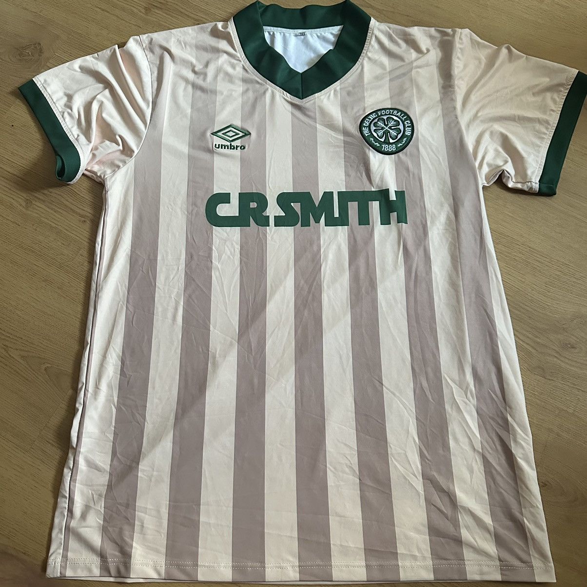 Umbro × Vintage Vintage Jersey Celtic Umbro t-shirt Size US XXL / EU 58 / 5 - 1 Thumbnail