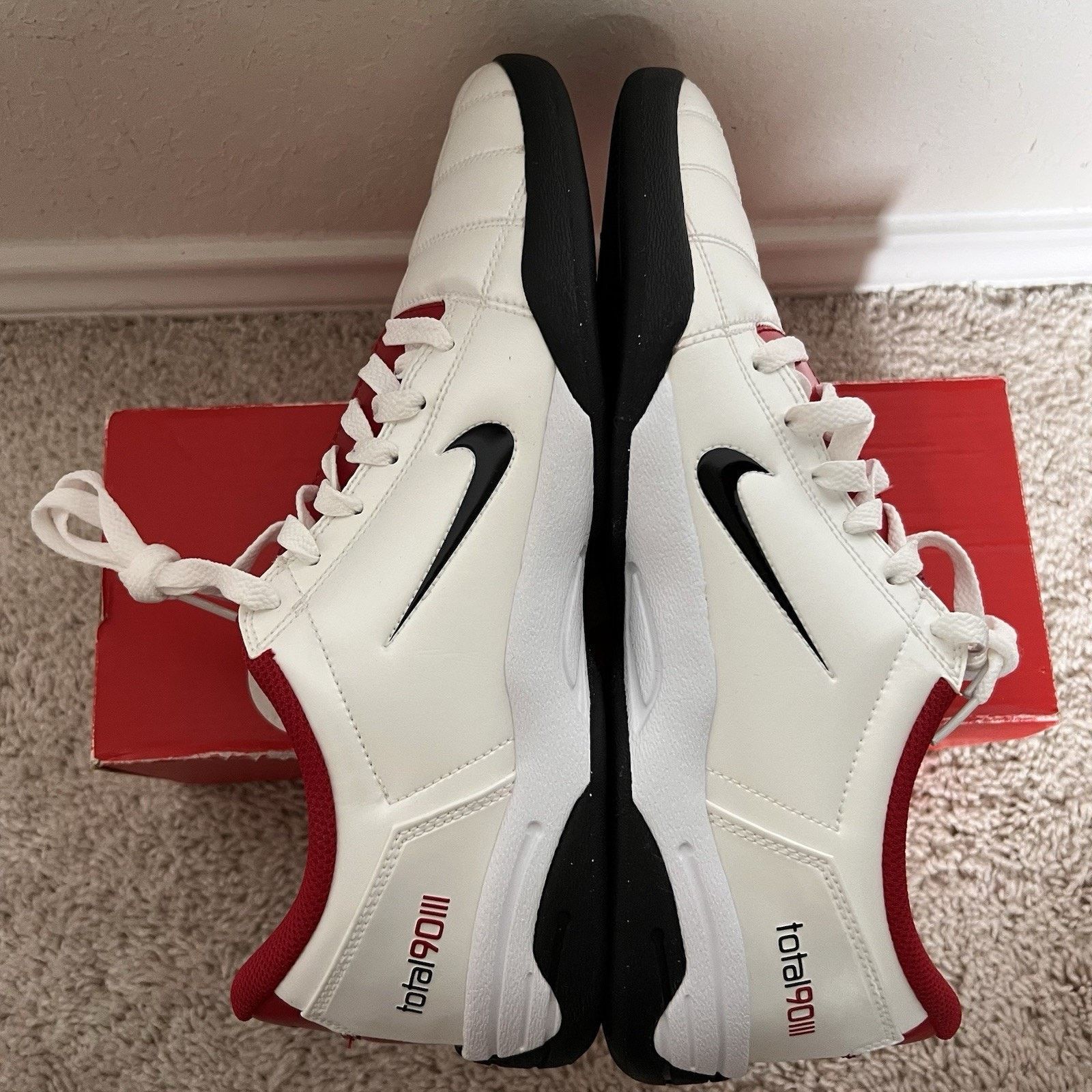 Nike Nike Total 90 White Black Gym Red HQ2851-100 Size 11.5 New Size US 11.5 / EU 44-45 - 7 Thumbnail