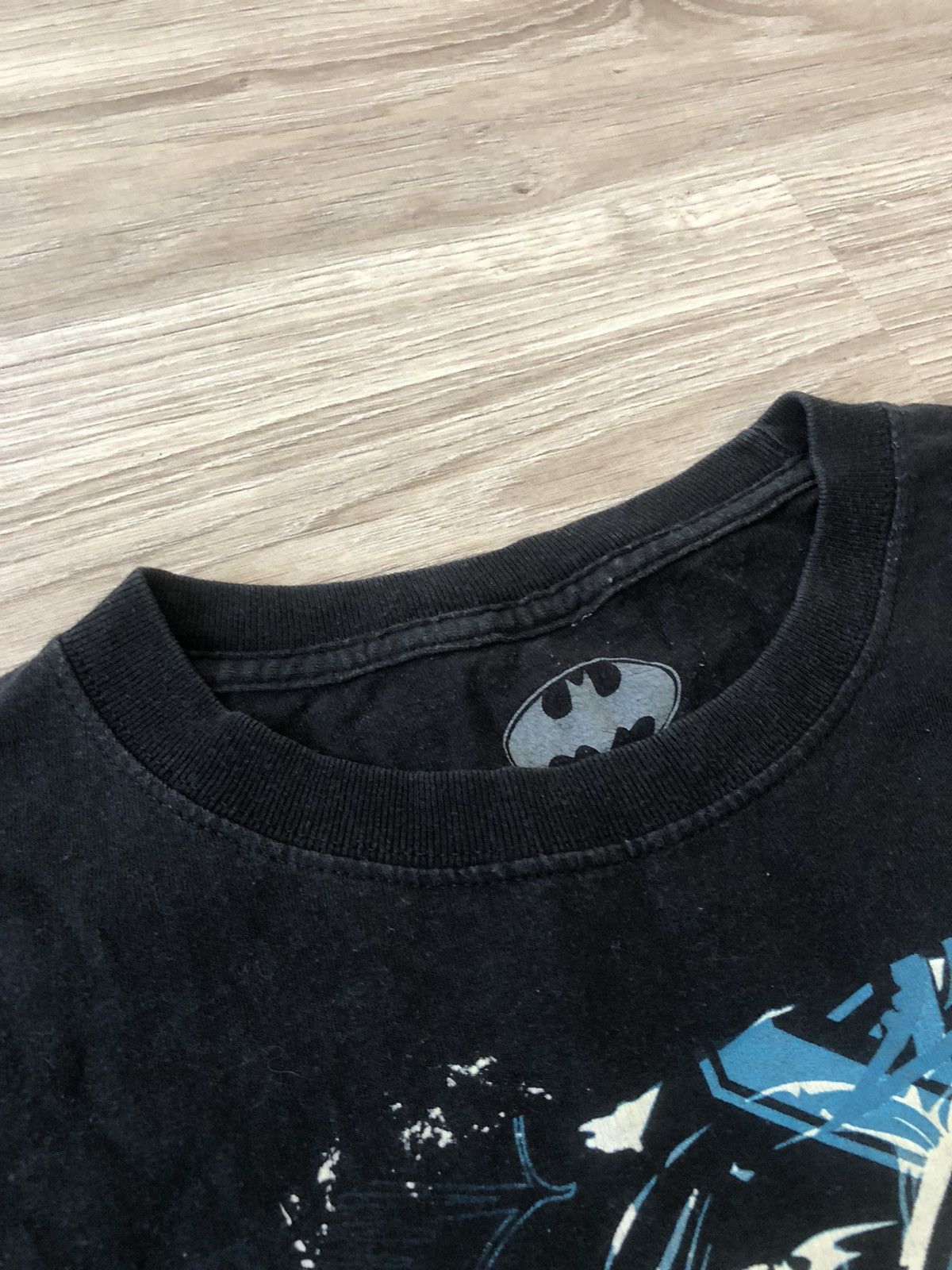 Vintage Vintage Batman DC Comics Big Logo Faded T Shirt Size US L / EU 52-54 / 3 - 3 Thumbnail