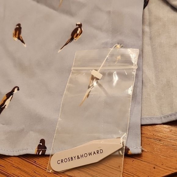 Other Crosby & Howard Stretch Fabric Light Blue Button Down LS Bir Size US XL / EU 56 / 4 - 8 Thumbnail