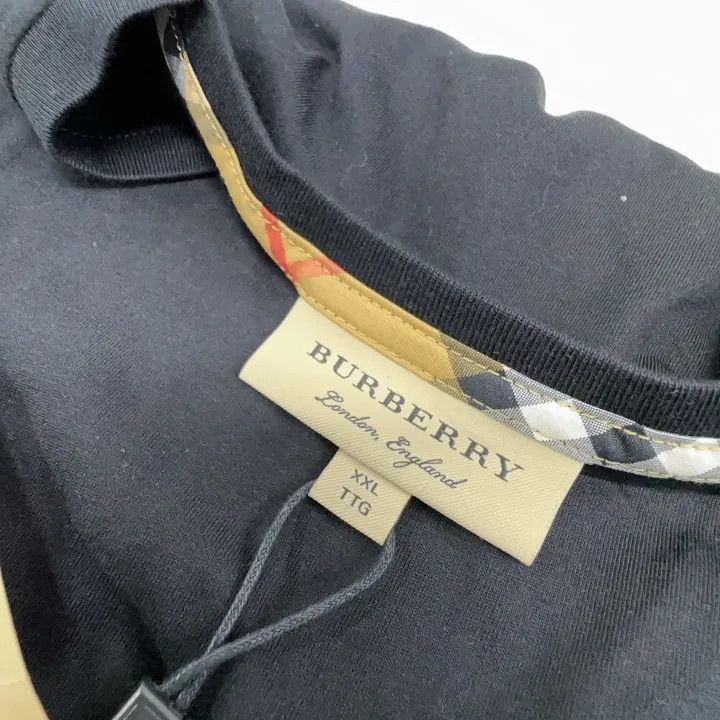 Burberry Burberry Burberry Black Short Sleeve T-Shirt with Logo-250 Size US XXL / EU 58 / 5 - 8 Thumbnail