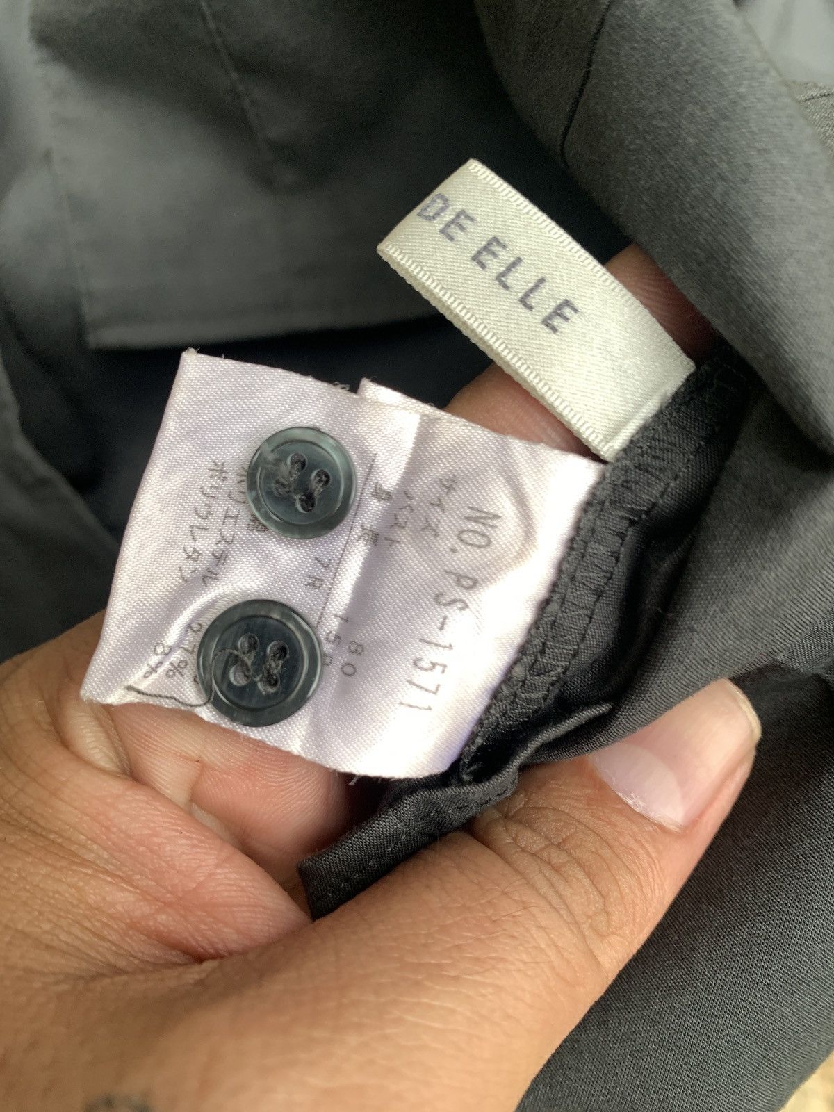 Japanese Brand 2000s Allure De Elle Japan Charcoal Ruffle Button Shirt Size S / US 4 / IT 40 - 7 Thumbnail