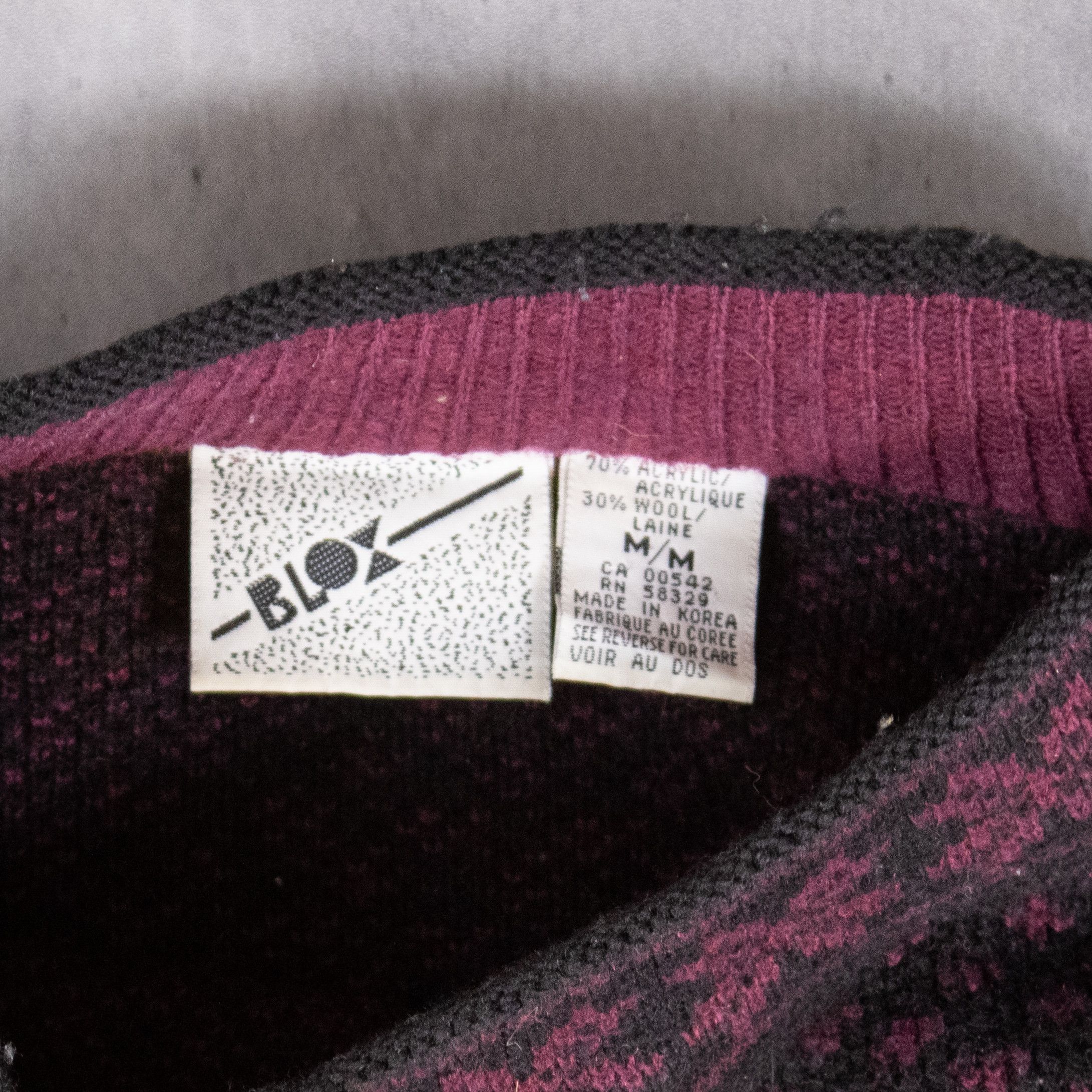 Vintage Vintage 1990's Blocx Pattern Wool Burgundy Sweater Size US L / EU 52-54 / 3 - 7 Thumbnail