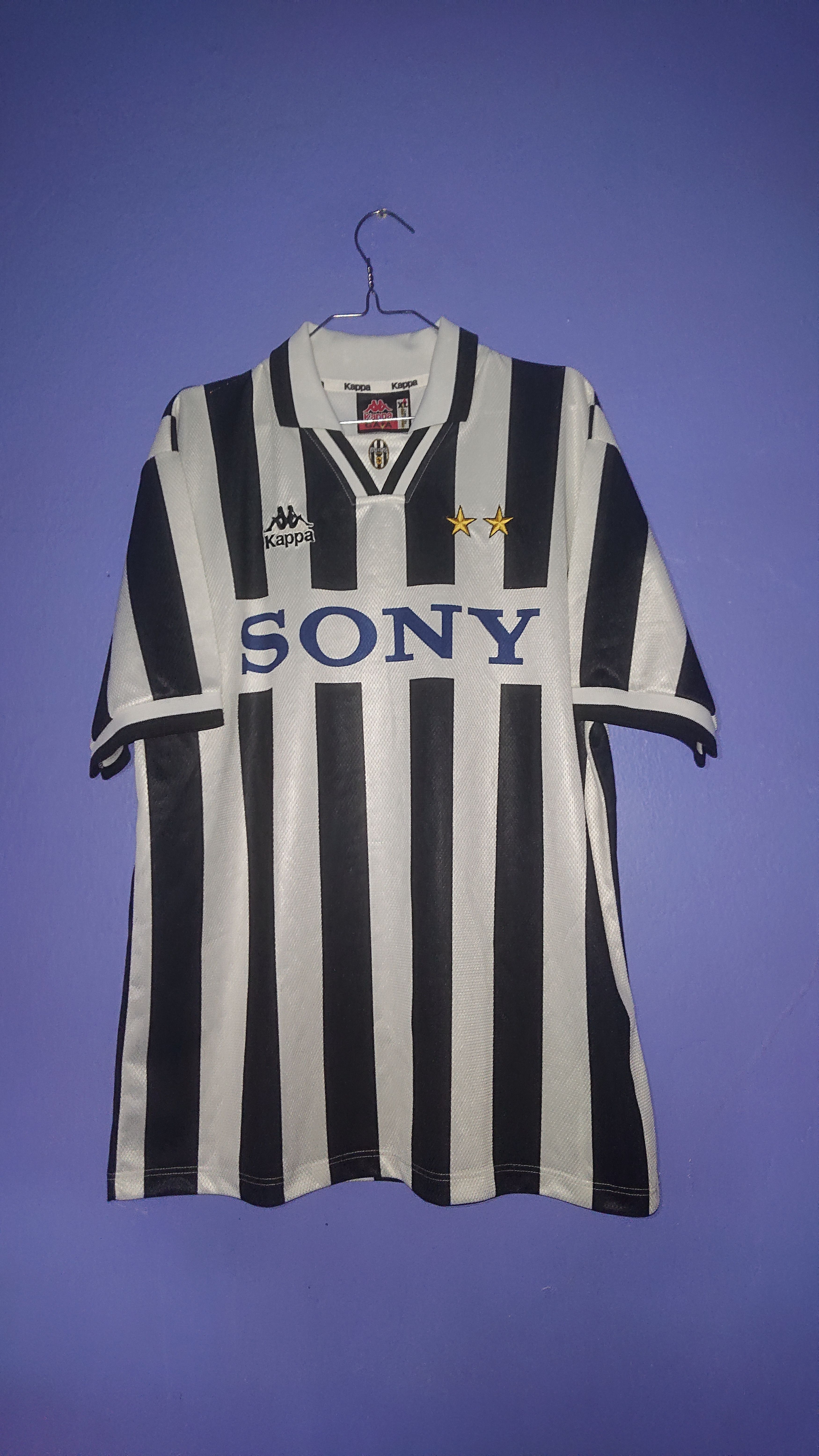 image of Jersey x Kappa Juventus 1995 Kappa Home Shirt Xlarge in Black White, Men's