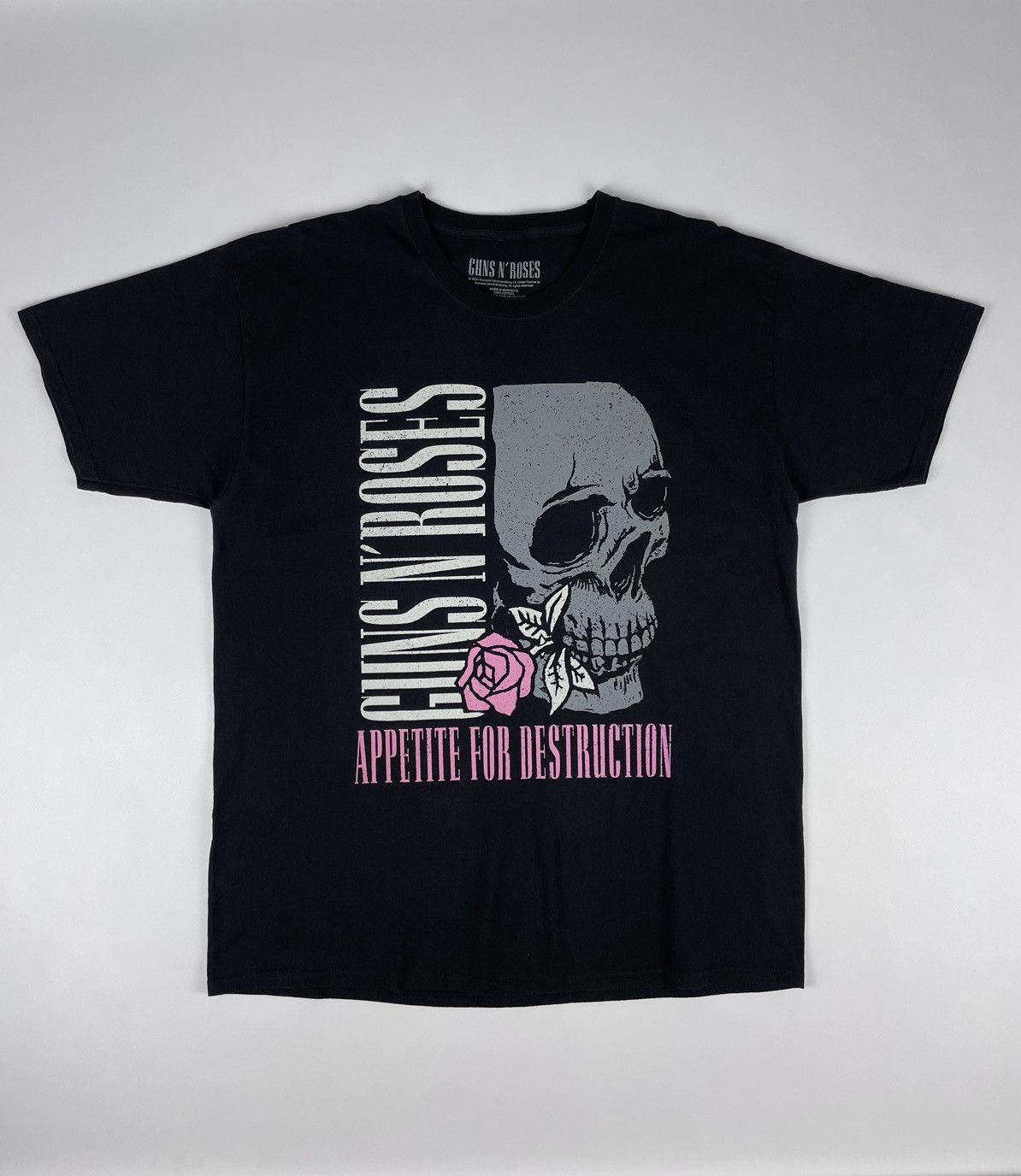 Guns N' Roses Guns N Roses T-shirt appetite for destruction Size US XL / EU 56 / 4 - 1 Thumbnail