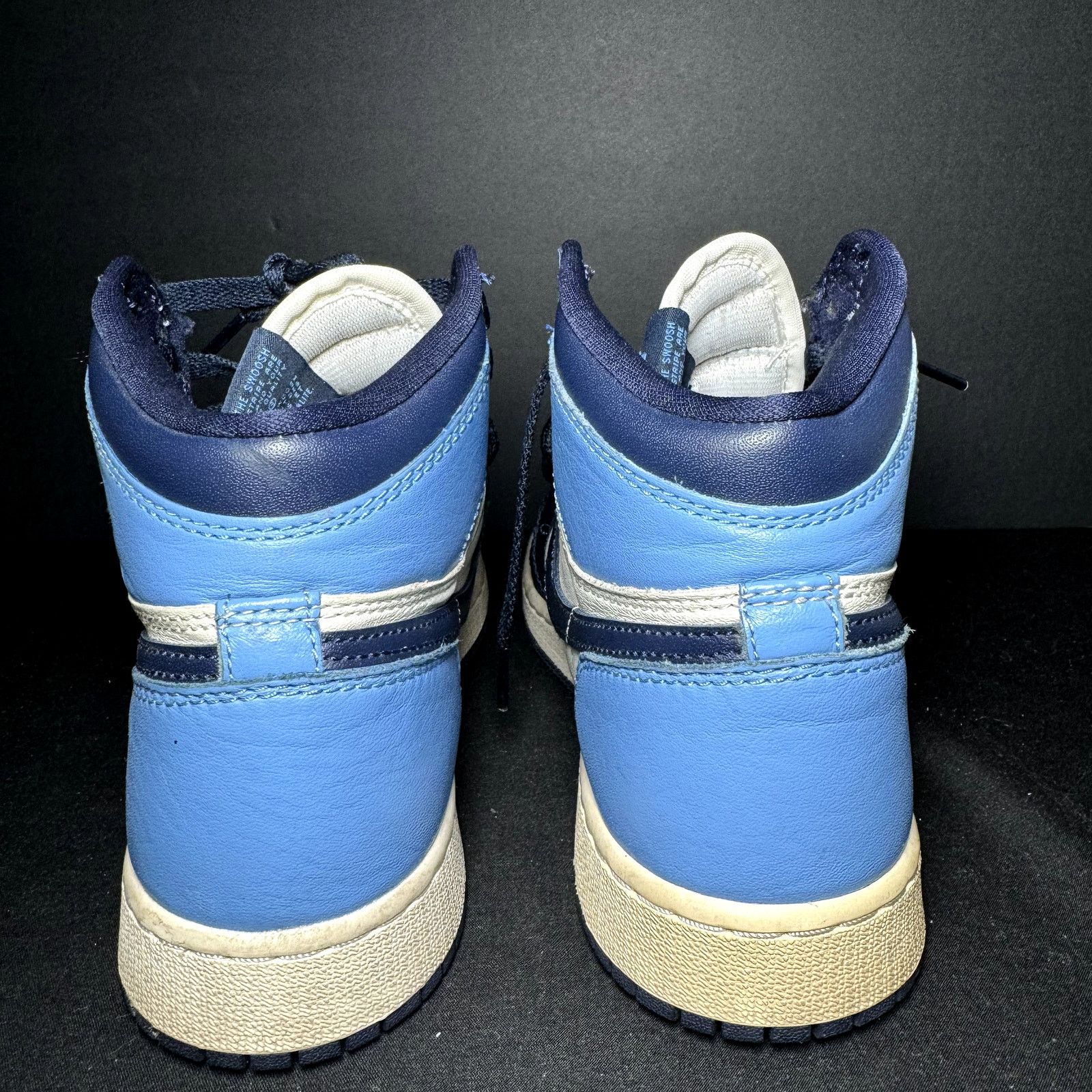 Jordan Brand × Nike Air Jordan 1 Retro High OG GS Obsidian Men's Shoes - Size 6 Size US 6 / EU 39 - 5 Thumbnail