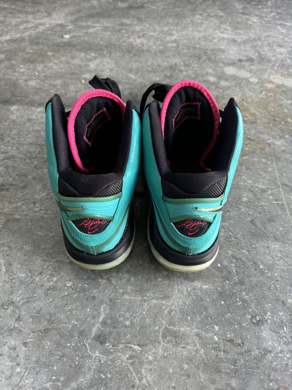 Nike Lebron 8 South Beach Size US 10.5 / EU 43-44 - 4 Thumbnail