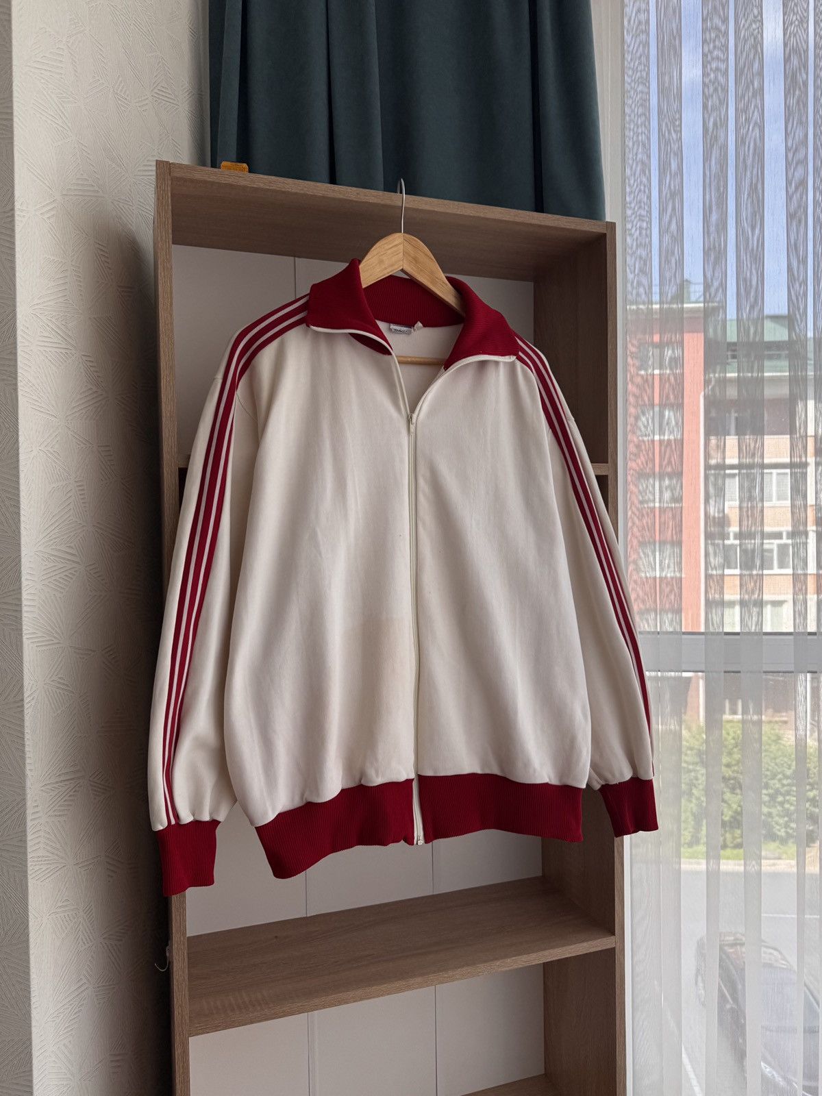Adidas × Japanese Brand × Vintage Vintage Adidas Beige Streetwear Made in Yugoslavia Jacket Size US S / EU 44-46 / 1 - 6 Thumbnail