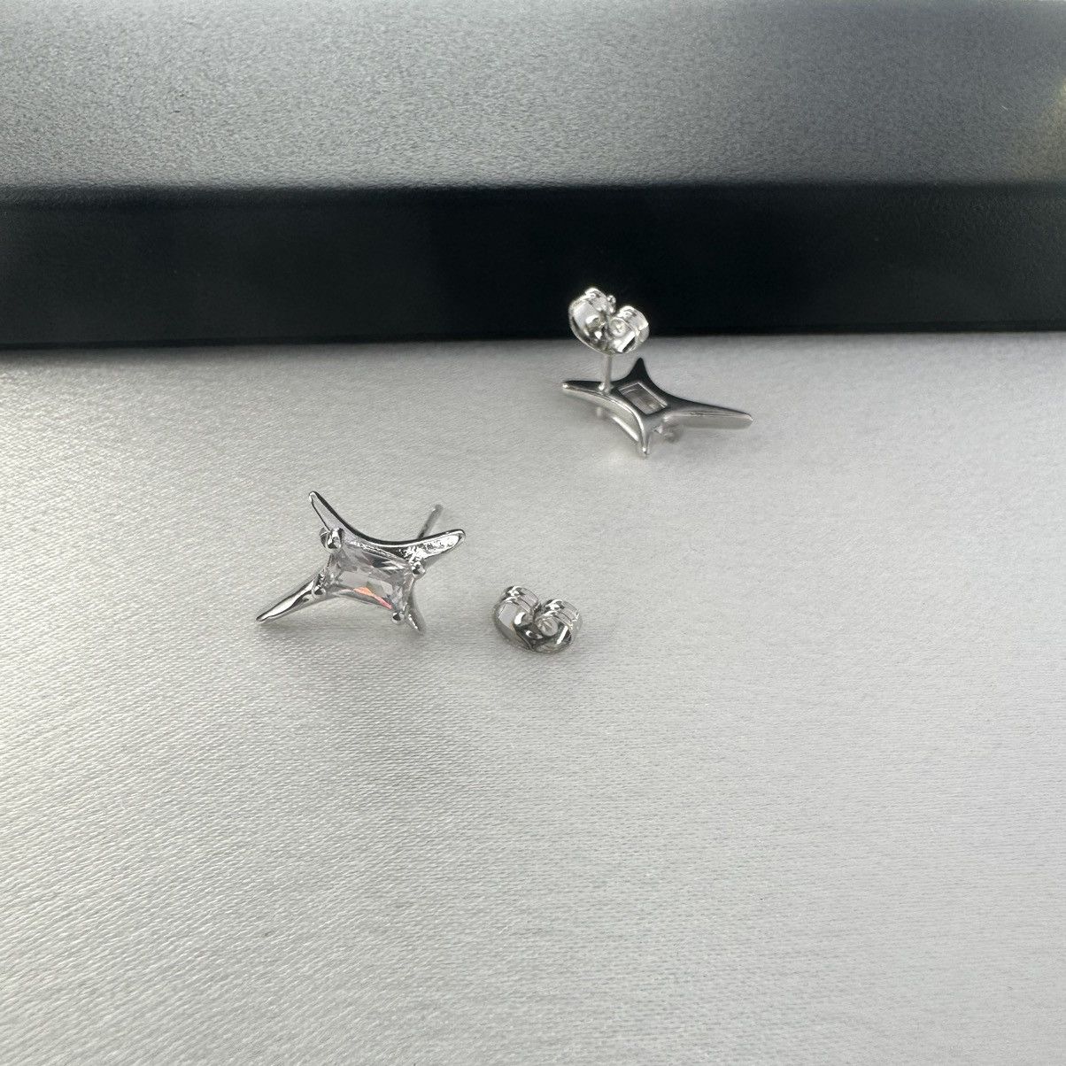 Designer CZ Star Stud Earrings for Men Women Hip Hop Unisex Style Size ONE SIZE - 5 Thumbnail