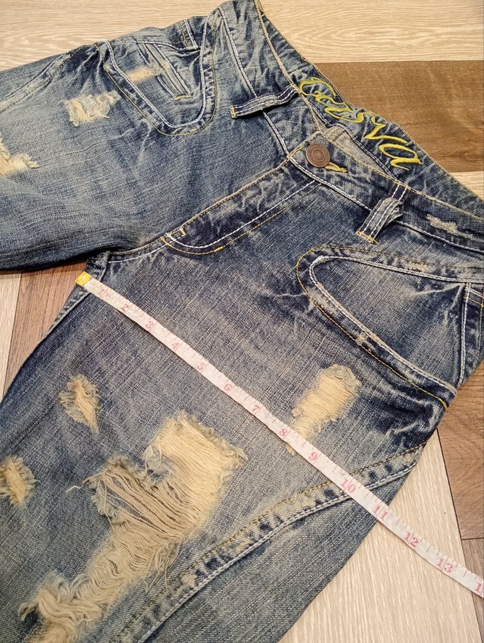 Japanese Brand CASVA BLUE DISTRESSED BLUE DENIM FLARED PANTS Size US 33 - 15 Thumbnail