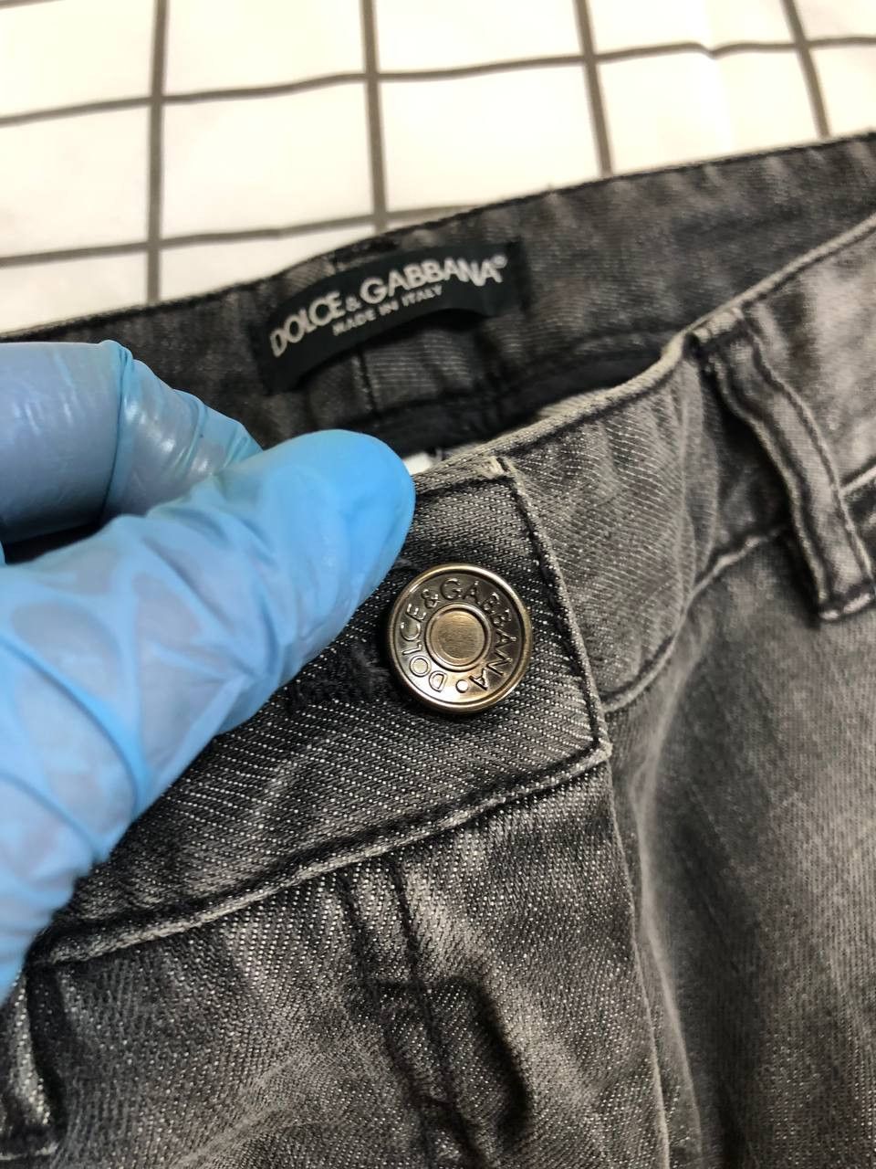 Dolce & Gabbana Dolce & Gabbana Grey Washed And Distressed Denim Size 28" / US 6 / IT 42 - 11 Thumbnail