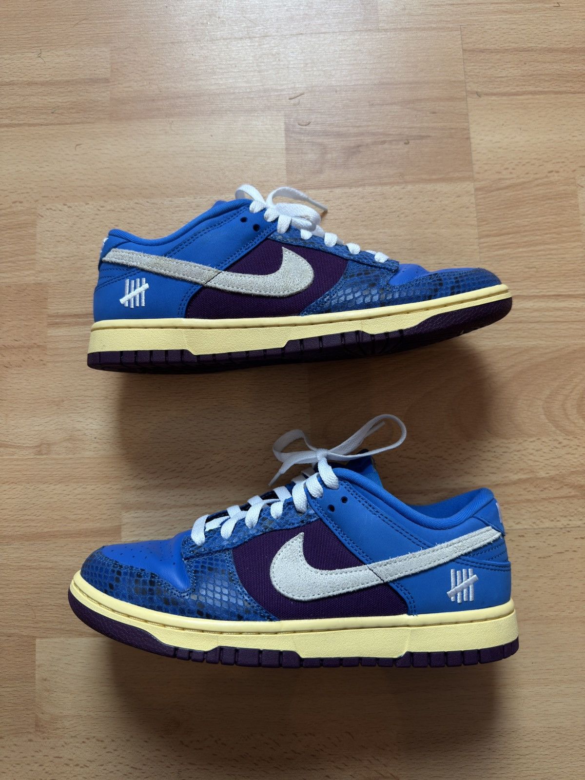 Nike × Undefeated Nike dunk low x Undefeated Size US 7 / EU 40 - 3 Thumbnail