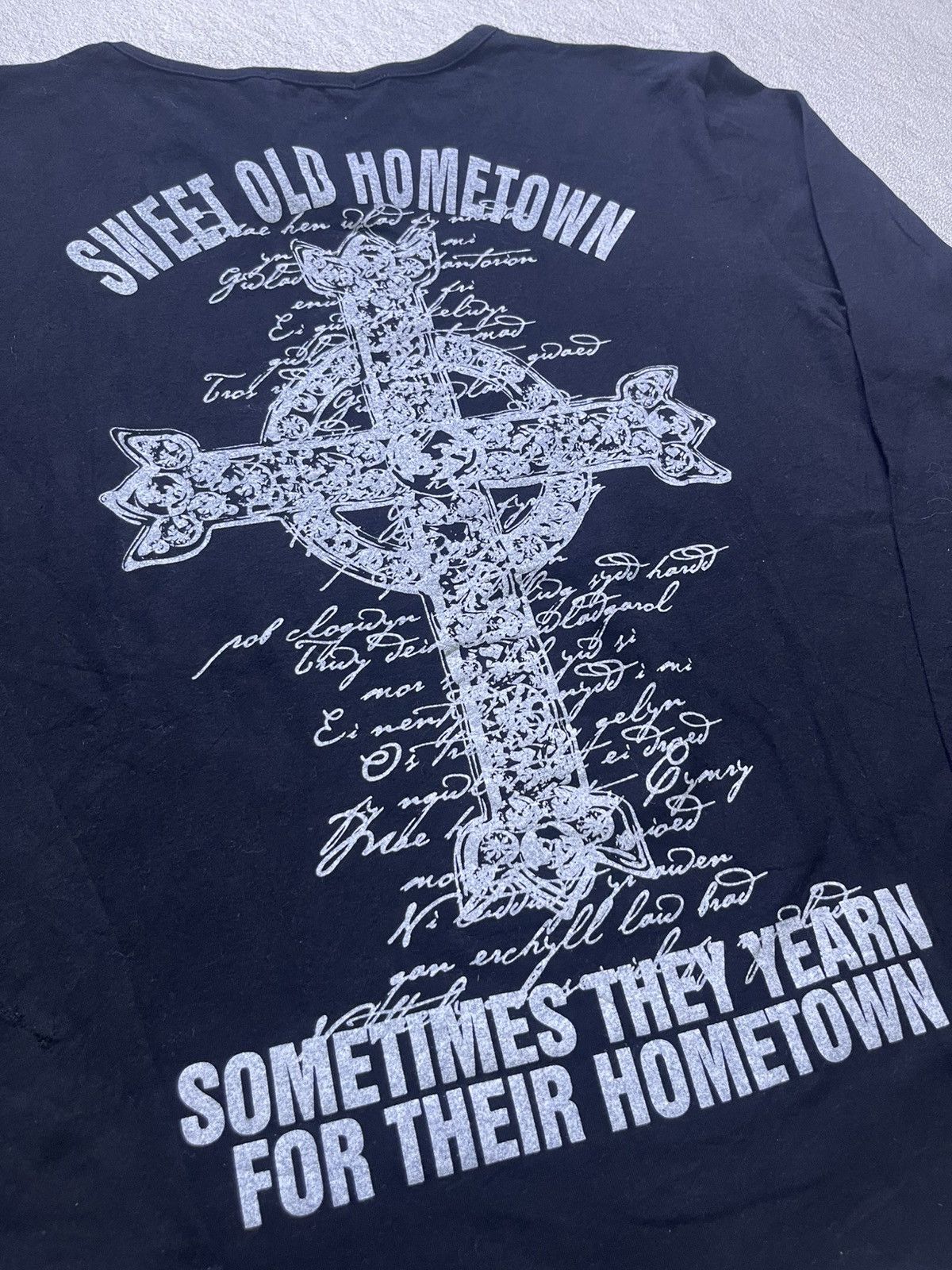 Japanese Brand Y2K HIT CONNECTION long sleeve tshirt cross motif Size US M / EU 48-50 / 2 - 3 Thumbnail