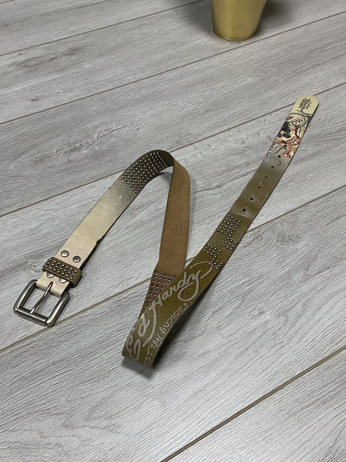 Ed Hardy Ed Hardy skull 💀 vintage buttons leather belt over print Size ONE SIZE - 1 Thumbnail