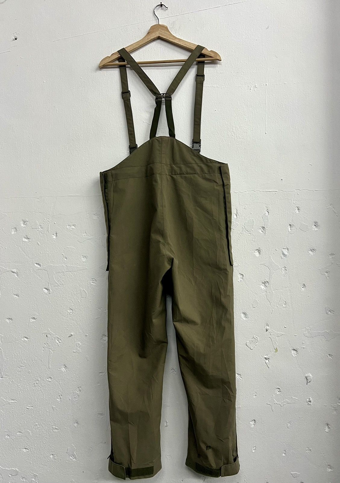 Goretex VINTAGE HBA OG MILITARY GORETEX OVERALL Size US 34 / EU 50 - 19 Thumbnail
