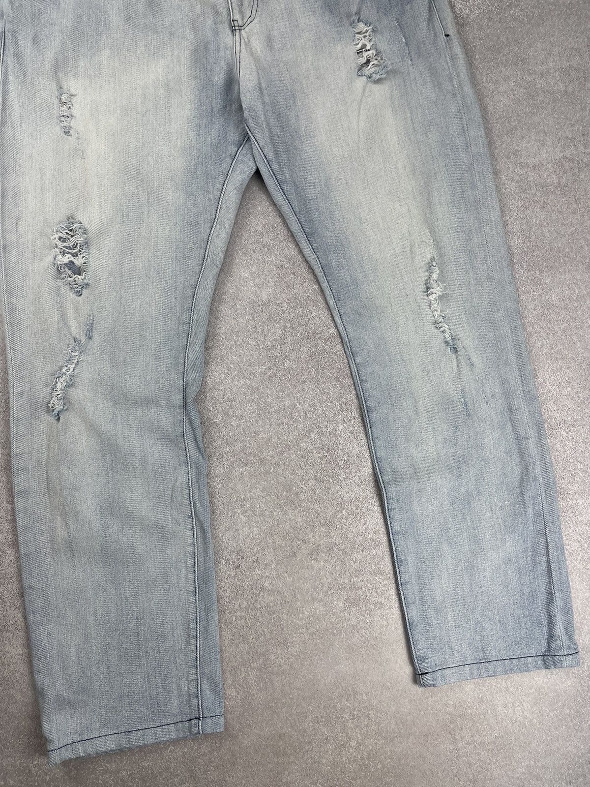 Armani × Armani Exchange Armani Exchange J13 Slim Distressed Denim Jeans Size US 40 / EU 56 - 3 Thumbnail