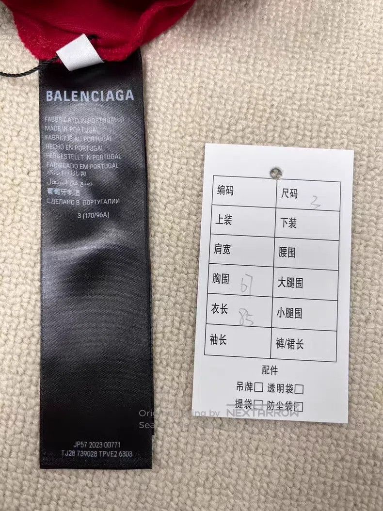 Balenciaga Balenciaga Letter Printed Collar Short Sleeve T-Shirt Size US L / EU 52-54 / 3 - 5 Thumbnail