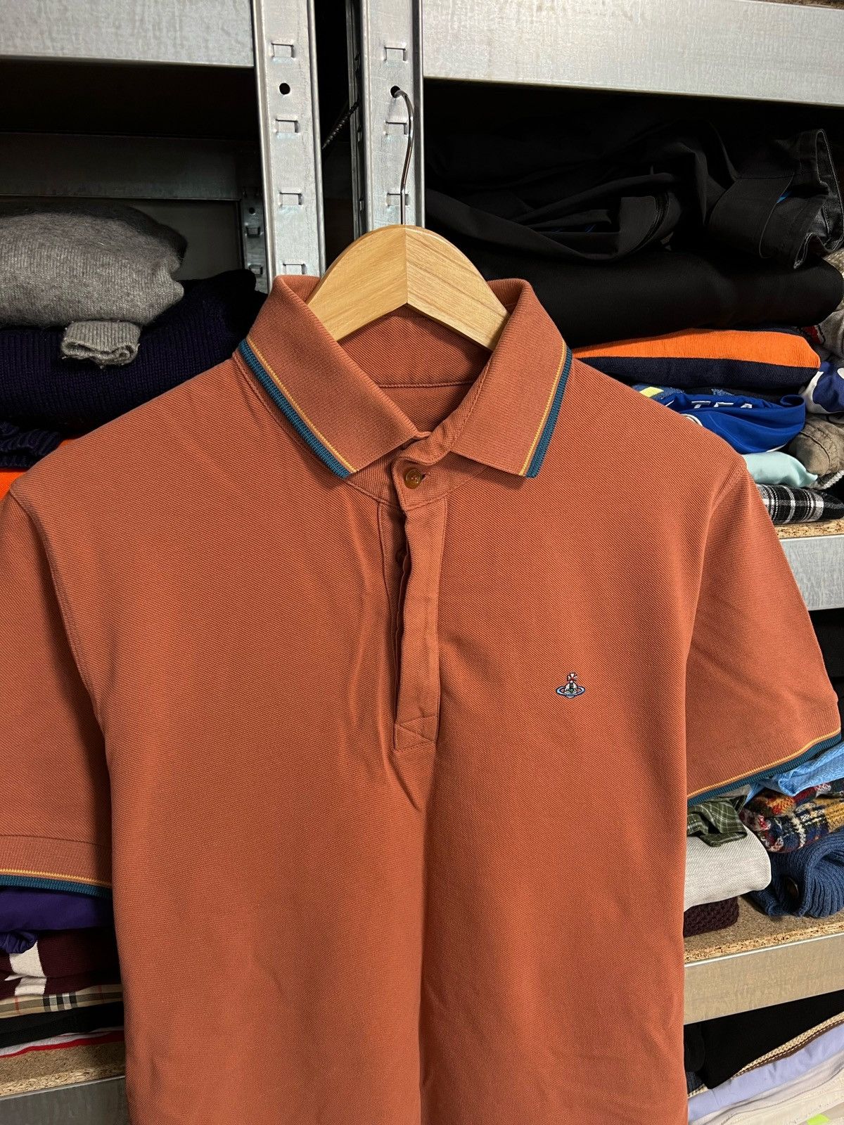 Vintage × Vivienne Westwood Men’s Vivienne Westwood Gray Polo T-Shirt Short Sleeve Sz M Size US M / EU 48-50 / 2 - 2 Thumbnail