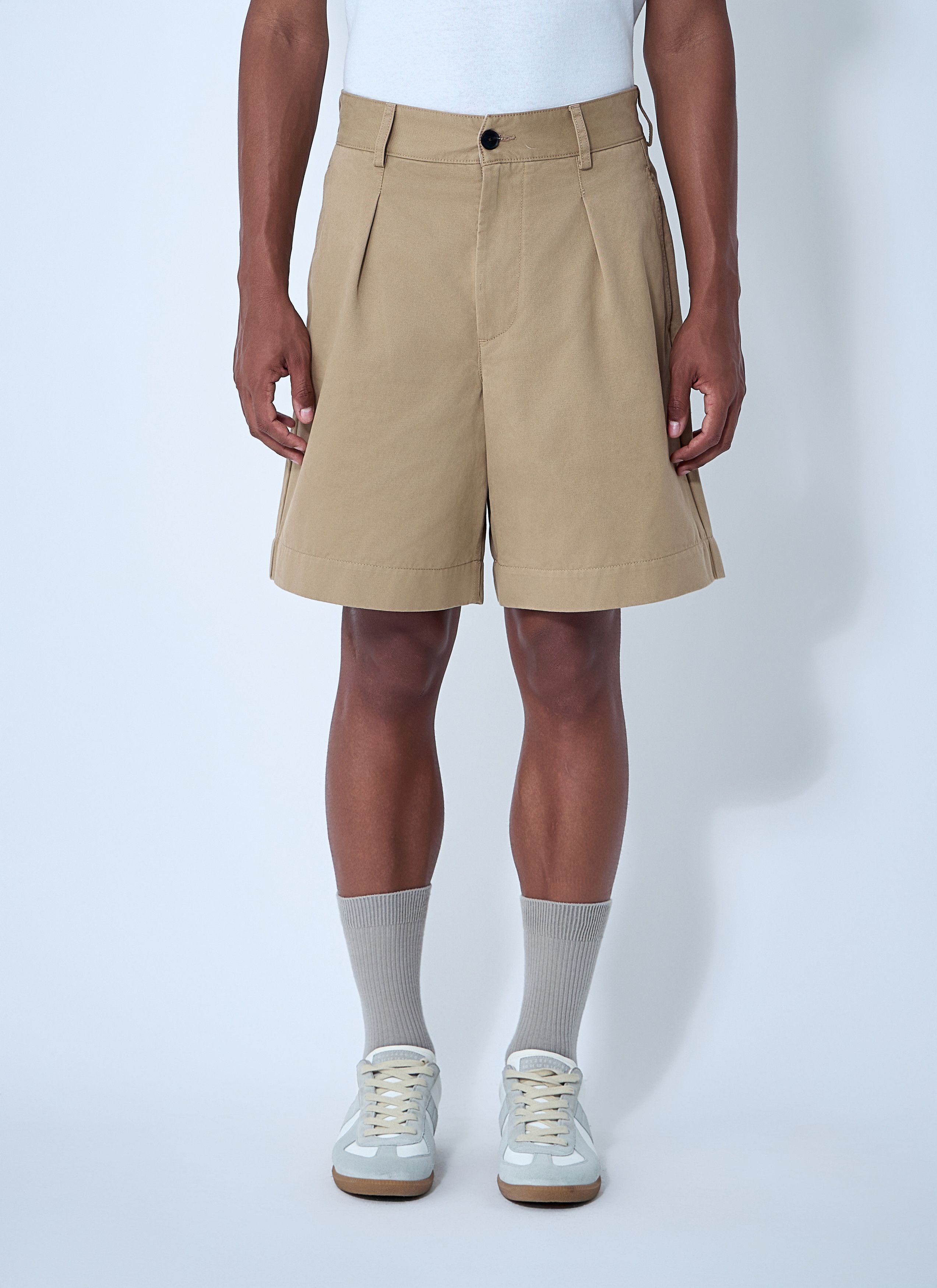 Noah Single-Pleat Shorts Size US 32 / EU 48 - 1 Thumbnail
