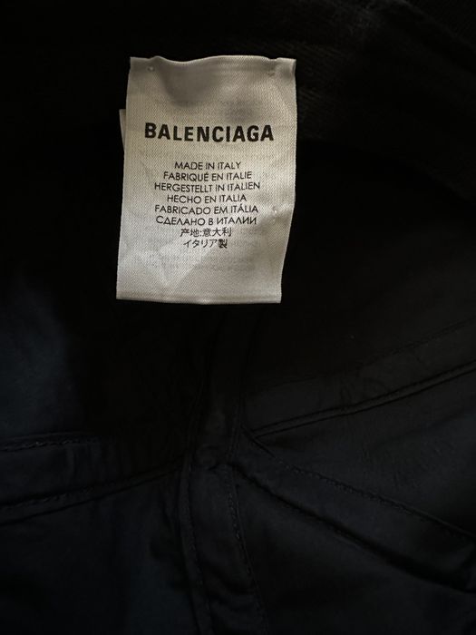 balenciaga world food programme cap