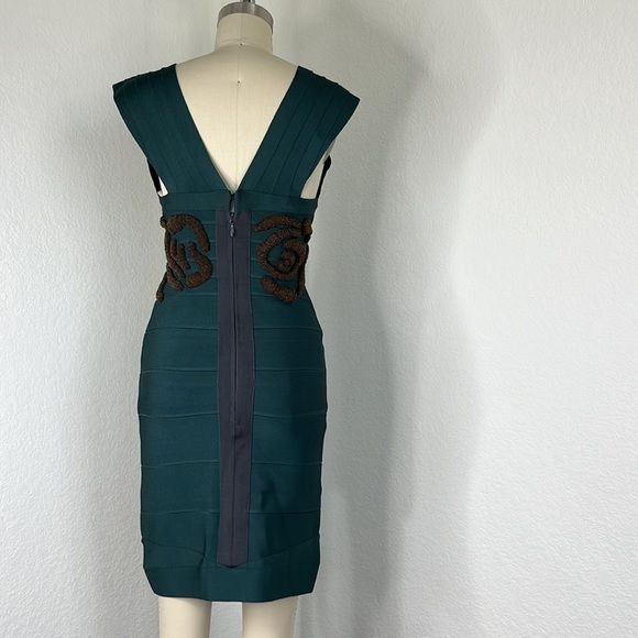 Herve Leger Herve Leger Beaded Bandage Dress Size M / US 6-8 / IT 42-44 - 6 Thumbnail