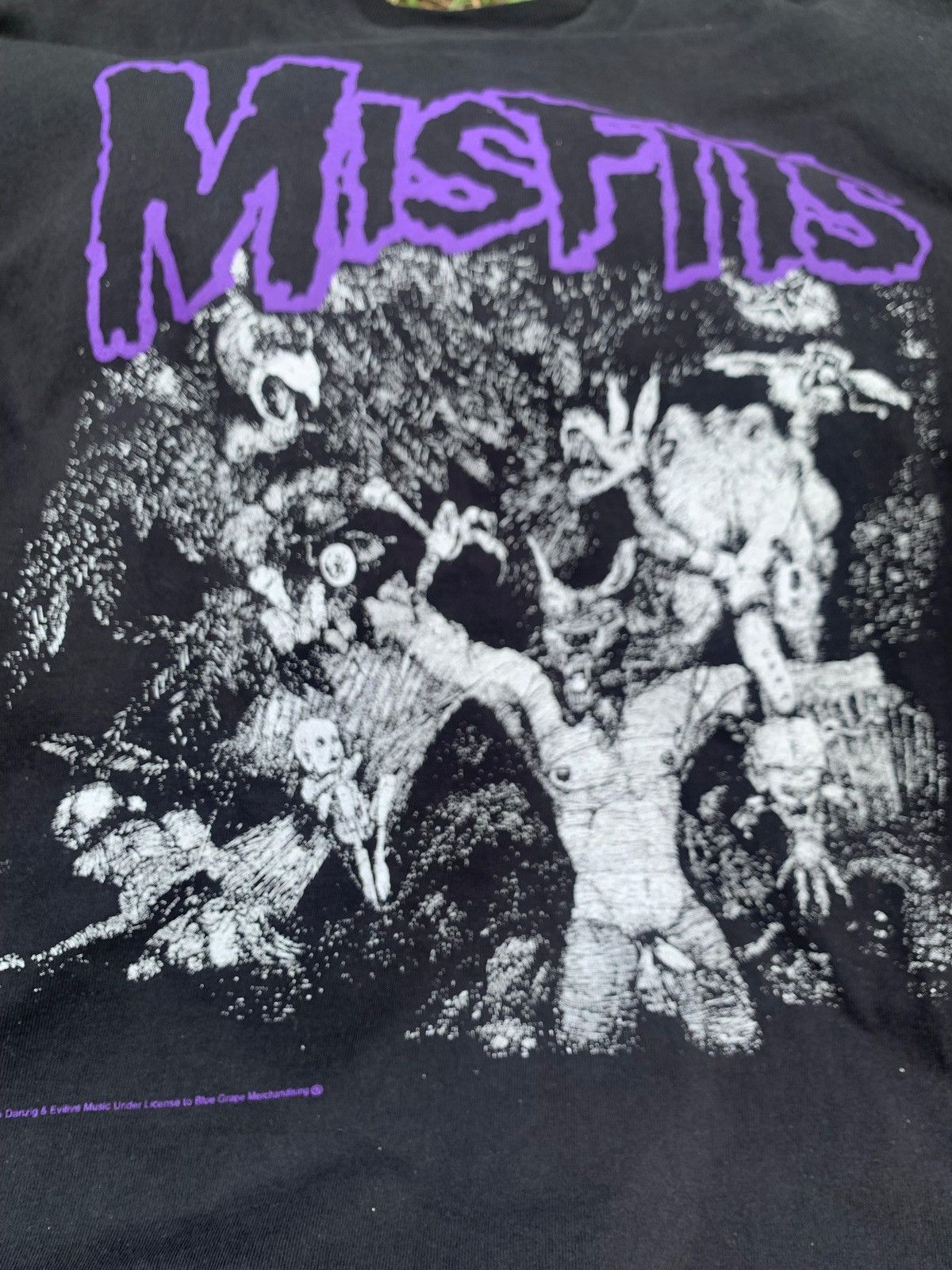 Band Tees Vintage y2k The Misfits wolfs blood Size US L / EU 52-54 / 3 - 3 Thumbnail