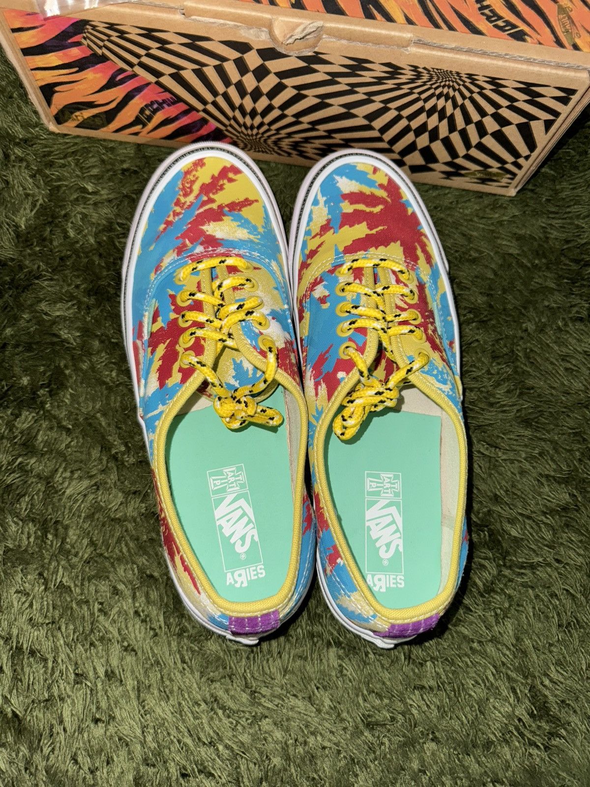 Vans [US10.5] Vans Vault x Aries Authentic Woven Muted Size US 10.5 / EU 43-44 - 3 Thumbnail