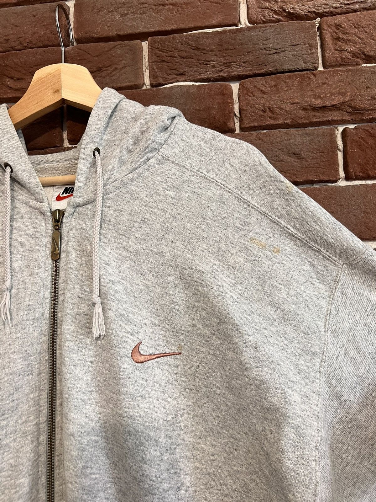 Nike Vintage 90s Nike Small Swoosh Logo White Tag Zip Hoodie XL Size US XL / EU 56 / 4 - 4 Thumbnail