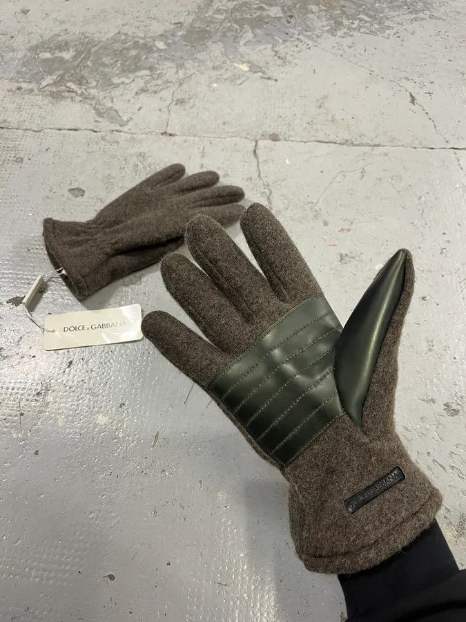 Dolce & Gabbana 2000s Dolce & Gabbana Grey Wool & Leather Gloves Size ONE SIZE - 1 Thumbnail