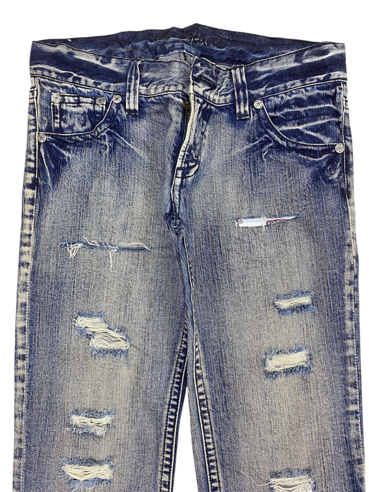 Japanese Brand Japanese Brand Acid Blue Wash Style Distressed Jeans Size US 32 / EU 48 - 2 Thumbnail