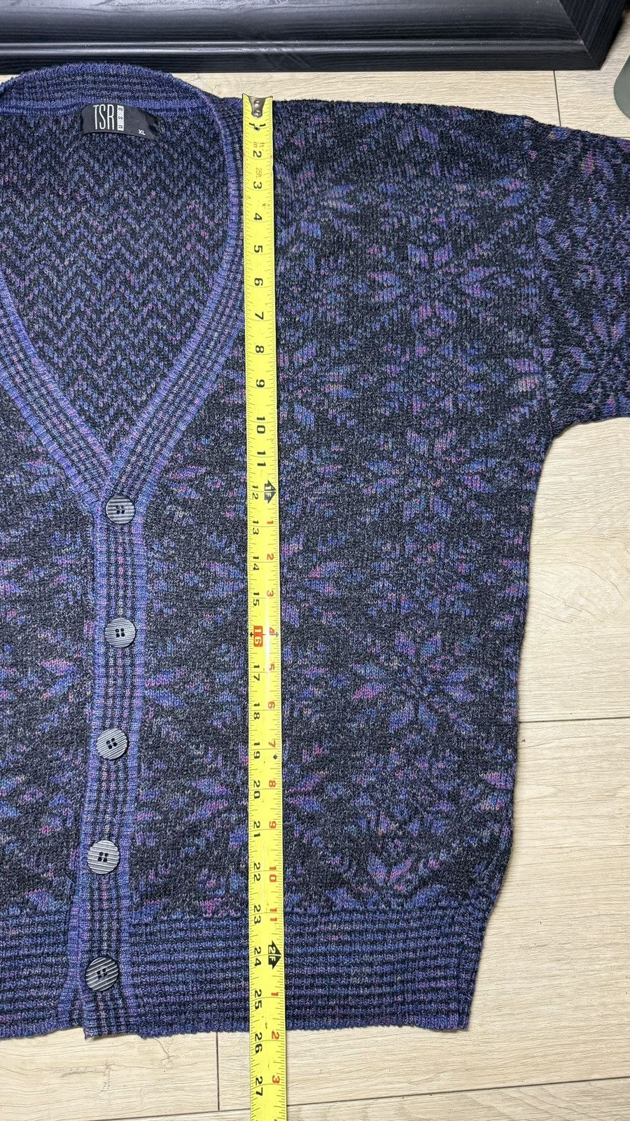 Other Vintage 1990s Snowflake All Over Print Dark Knitwear Cardiga Size US XL / EU 56 / 4 - 5 Thumbnail