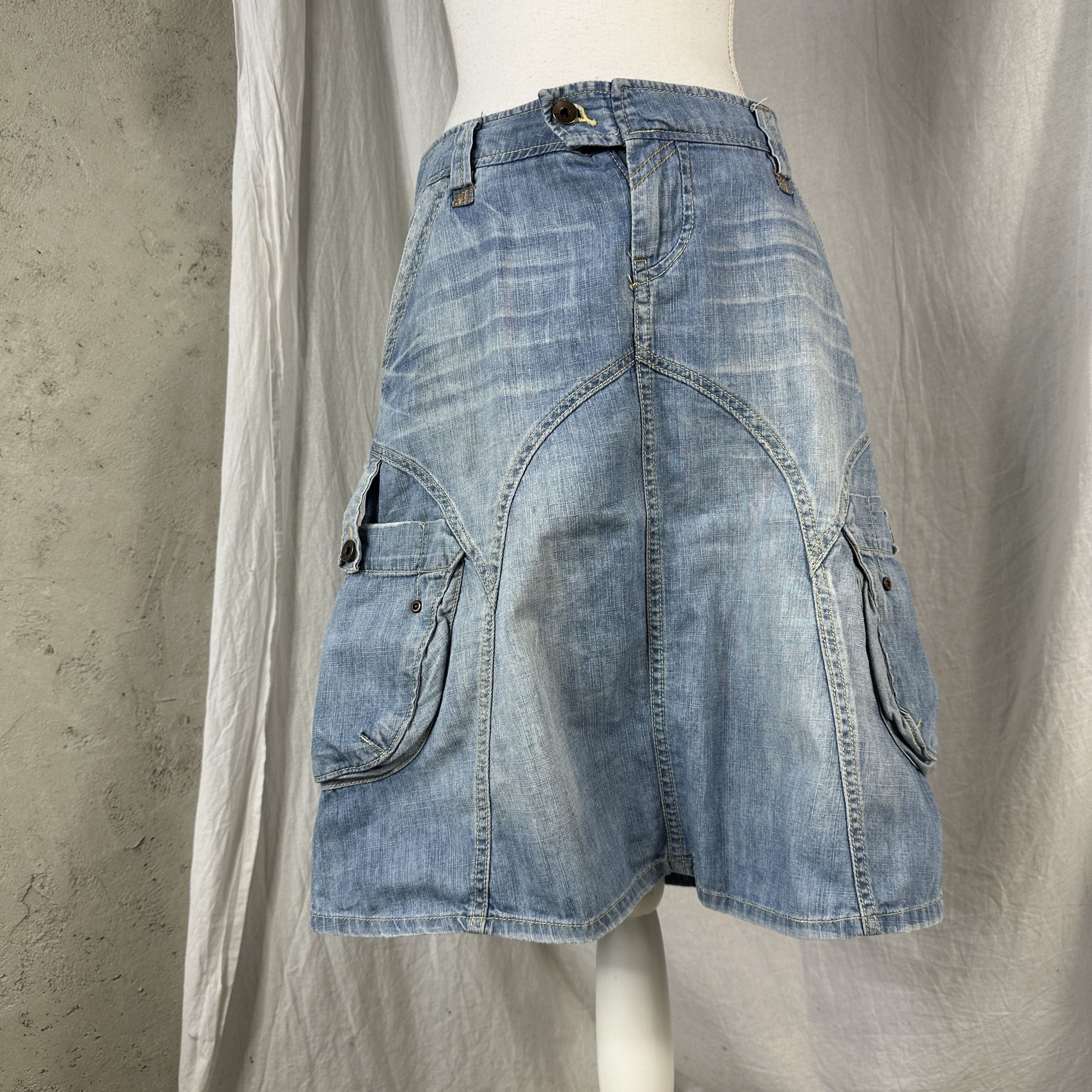Vintage Vintage Casual Streetwear Cargo Y2K Denim Skirt Size 28" / US 6 / IT 42 - 5 Thumbnail