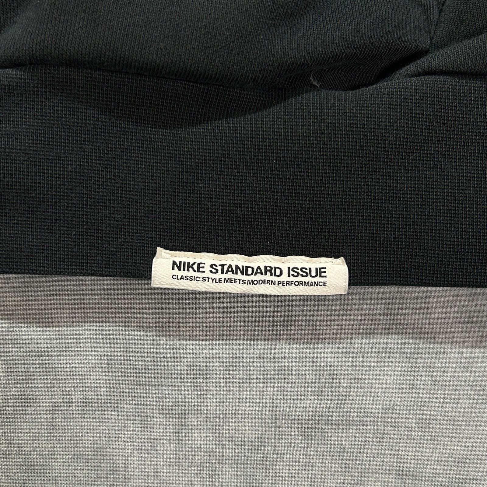 Nike Nike Standard Issue Athletic Gear streetwear hoodie mens M Size US M / EU 48-50 / 2 - 3 Thumbnail