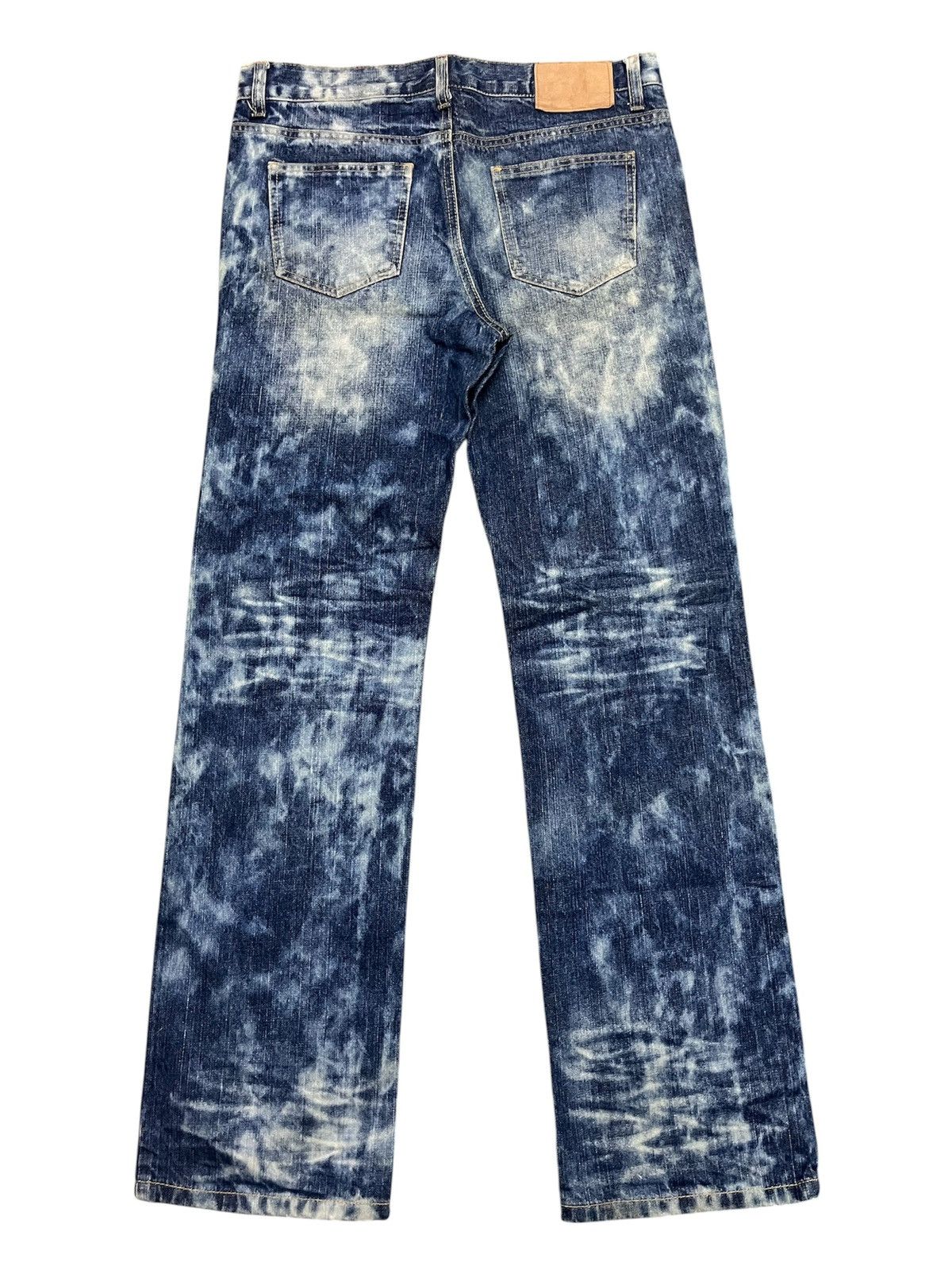 Japanese Brand strawberry leaves japanese brand acid wash jeans Size US 33 - 2 Thumbnail