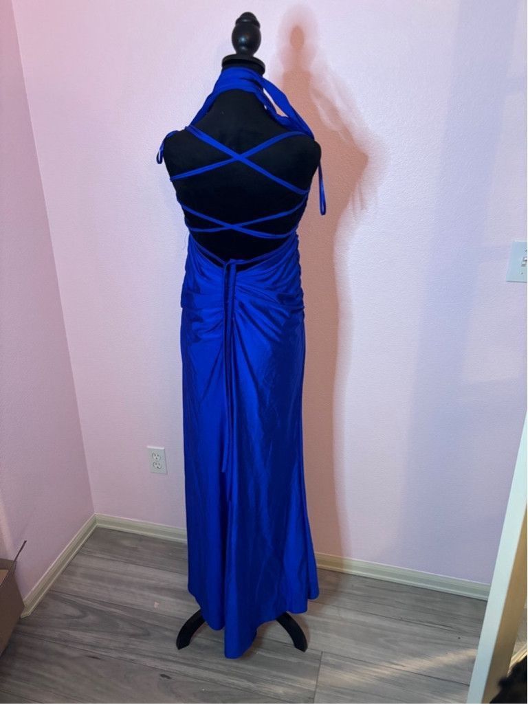 Other Women's La Femme Blue Prom Dress Size 6 Size S / US 4 / IT 40 - 4 Thumbnail
