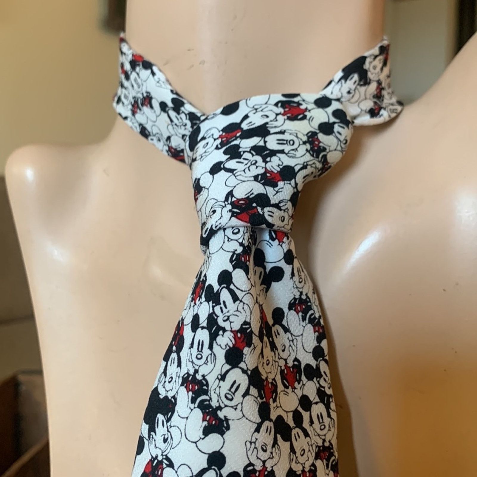 Disney Disney Mickey Mouse silk necktie by Balancine Inc. Size ONE SIZE - 1 Thumbnail