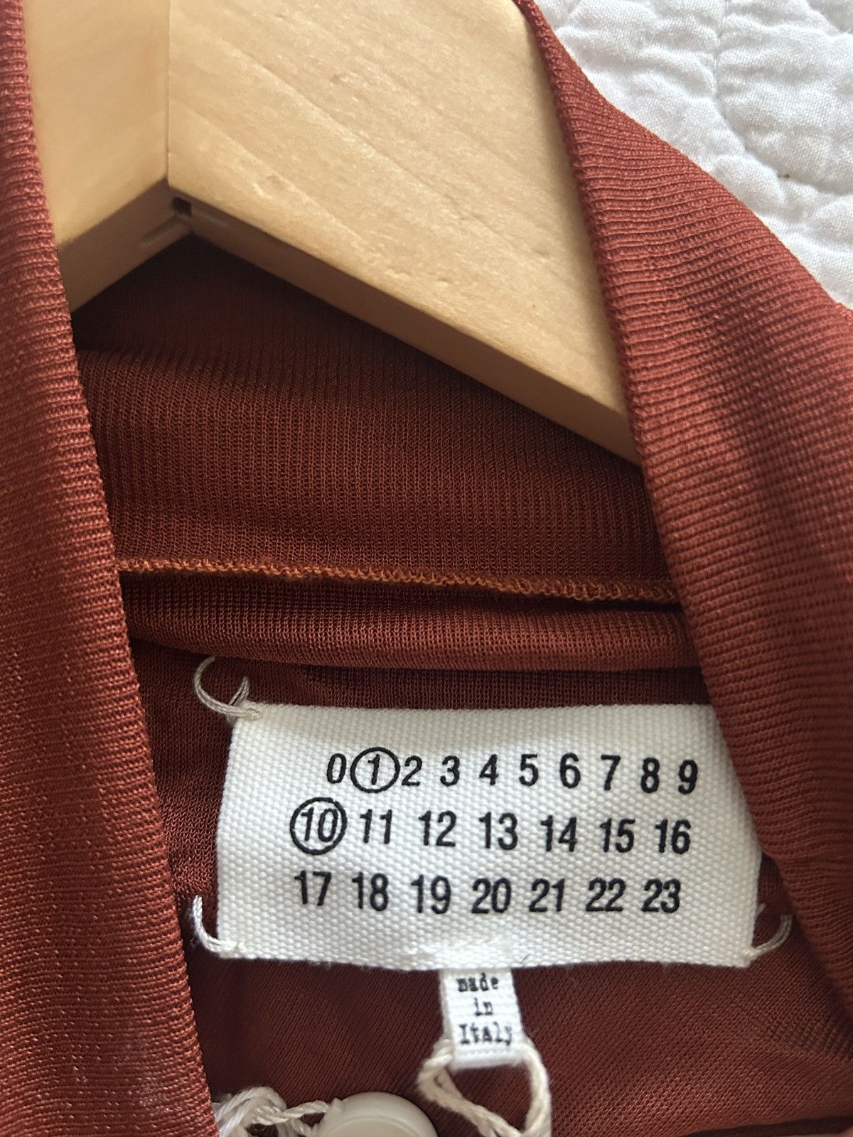 Maison Margiela Maison Margiela turtleneck sweater mmm Italy designer 🍊 Size US M / EU 48-50 / 2 - 3 Thumbnail