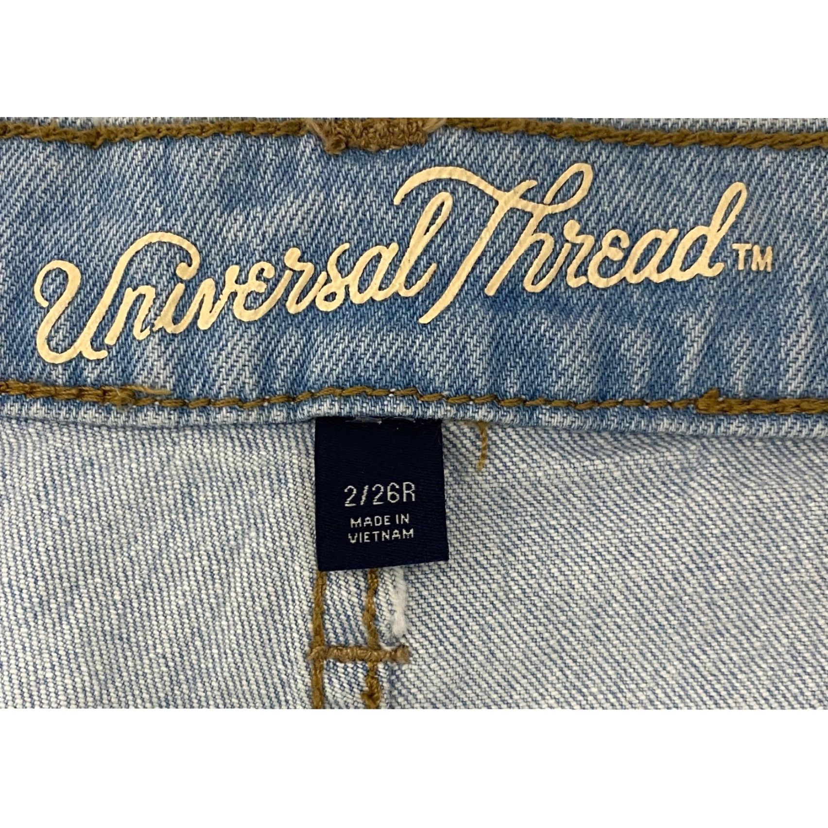 Vintage VINTAGE Universal Thread Jeans Light Wash Denim High Rise Straight Leg Women 26x26 Casual Everyday 5-Pocket Design Cotton Spandex Button Zip Size 26" / US 2 / IT 38 - 3 Thumbnail