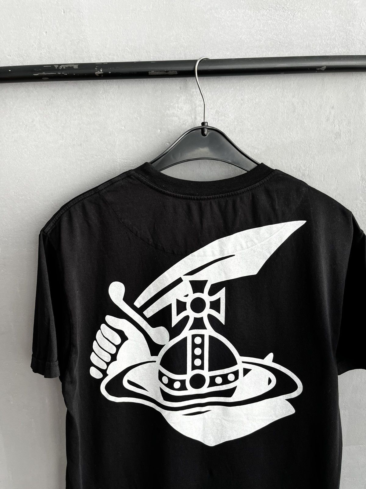 Vivienne Westwood vivienne westwood t shirt big logo Size US L / EU 52-54 / 3 - 5 Thumbnail