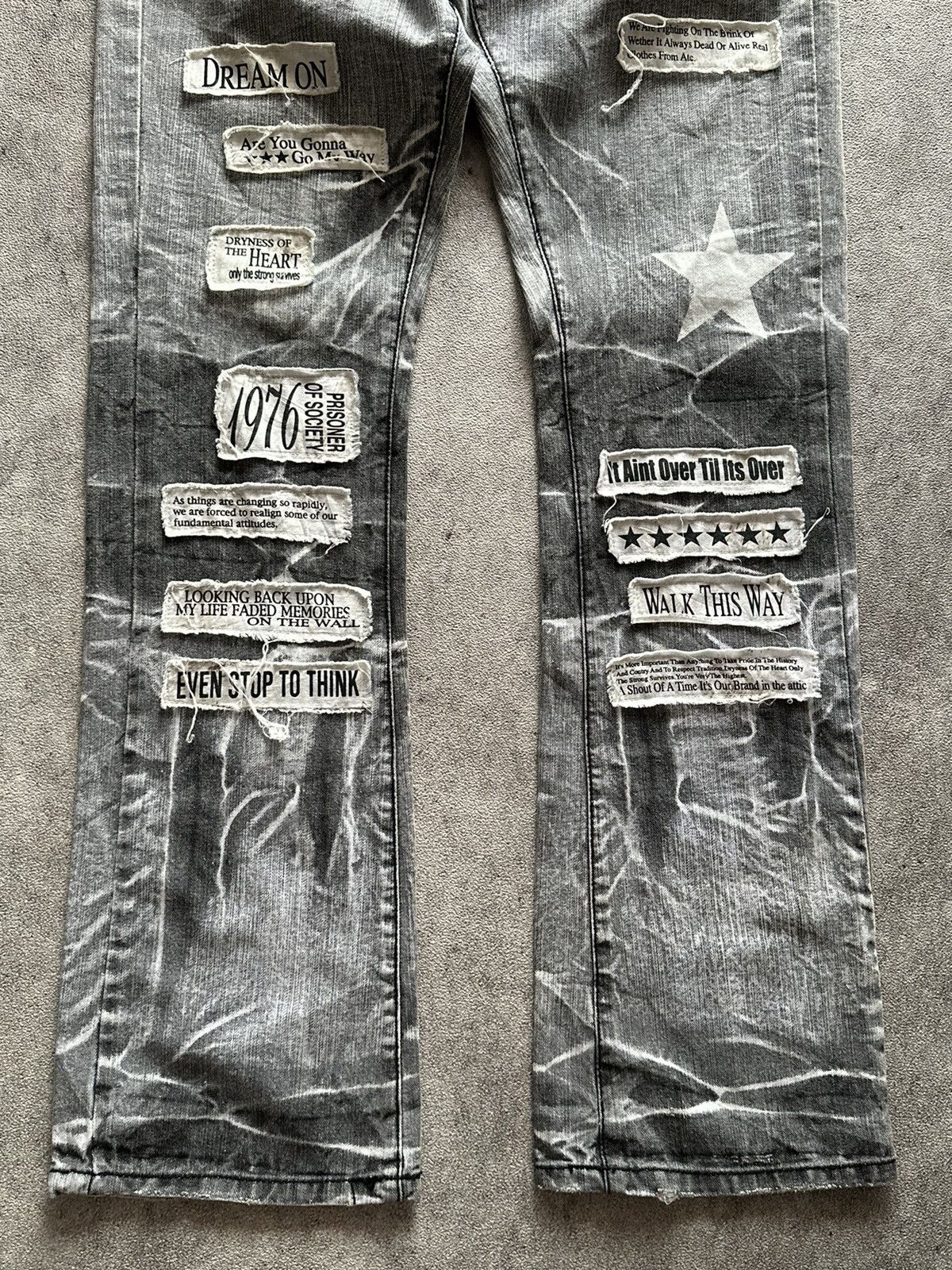 Tornado Mart 2000s In the Attic Punk Grunge Clawmark Faded Denim Jeans Size US 32 / EU 48 - 3 Thumbnail