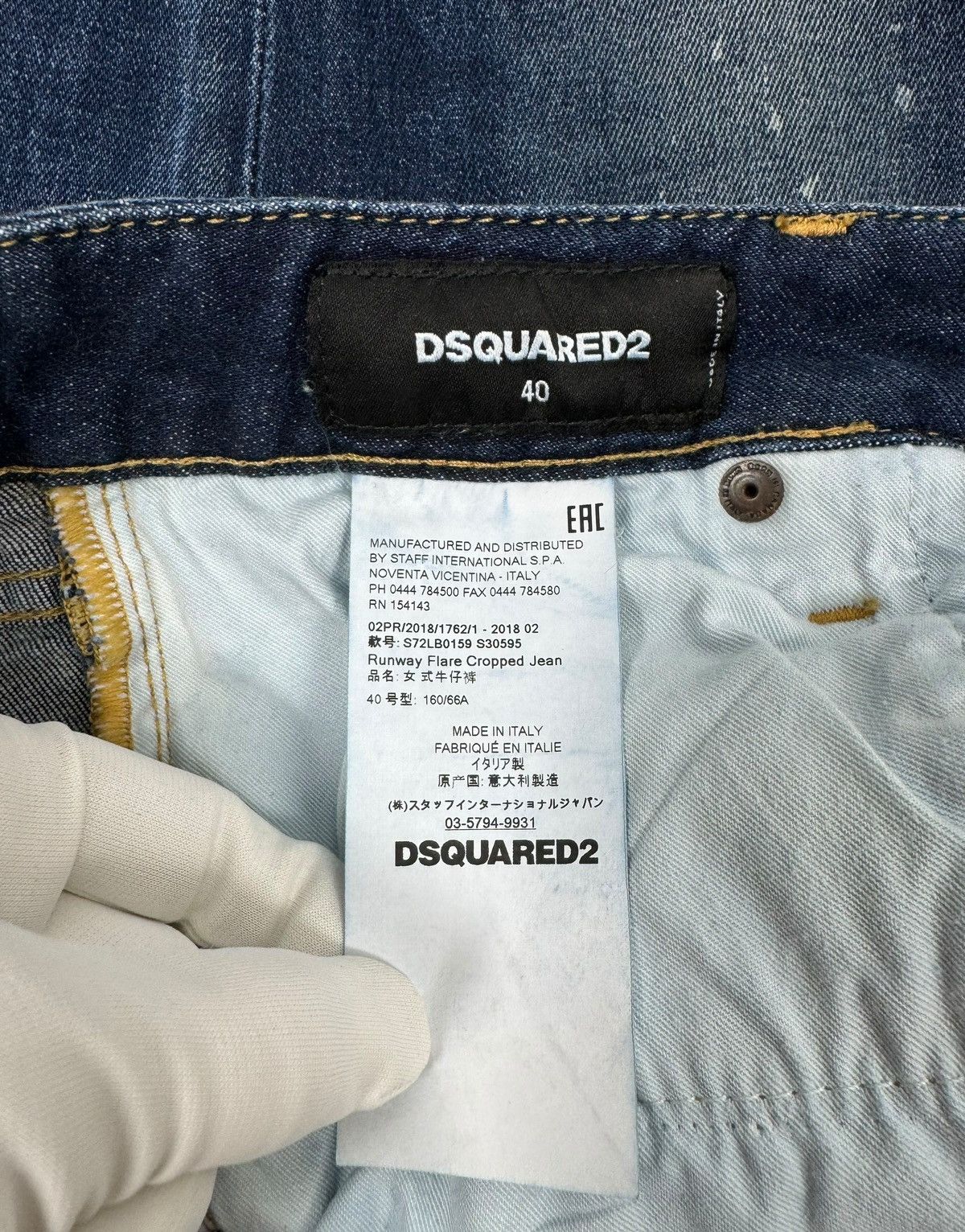 Dsquared2 Dsquared2 Runway Rlare Cropped Jeans size 40 Size 27" / US 4 / IT 40 - 18 Thumbnail