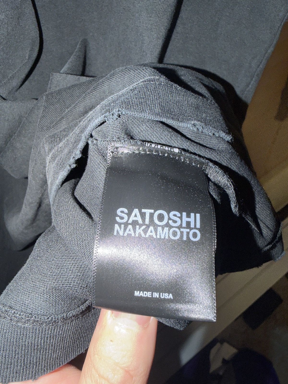 Satoshi Nakamoto Satoshi Nakamoto “Don’t Forget to Smile” XXL New* 26 collect Size US XXL / EU 58 / 5 - 7 Thumbnail