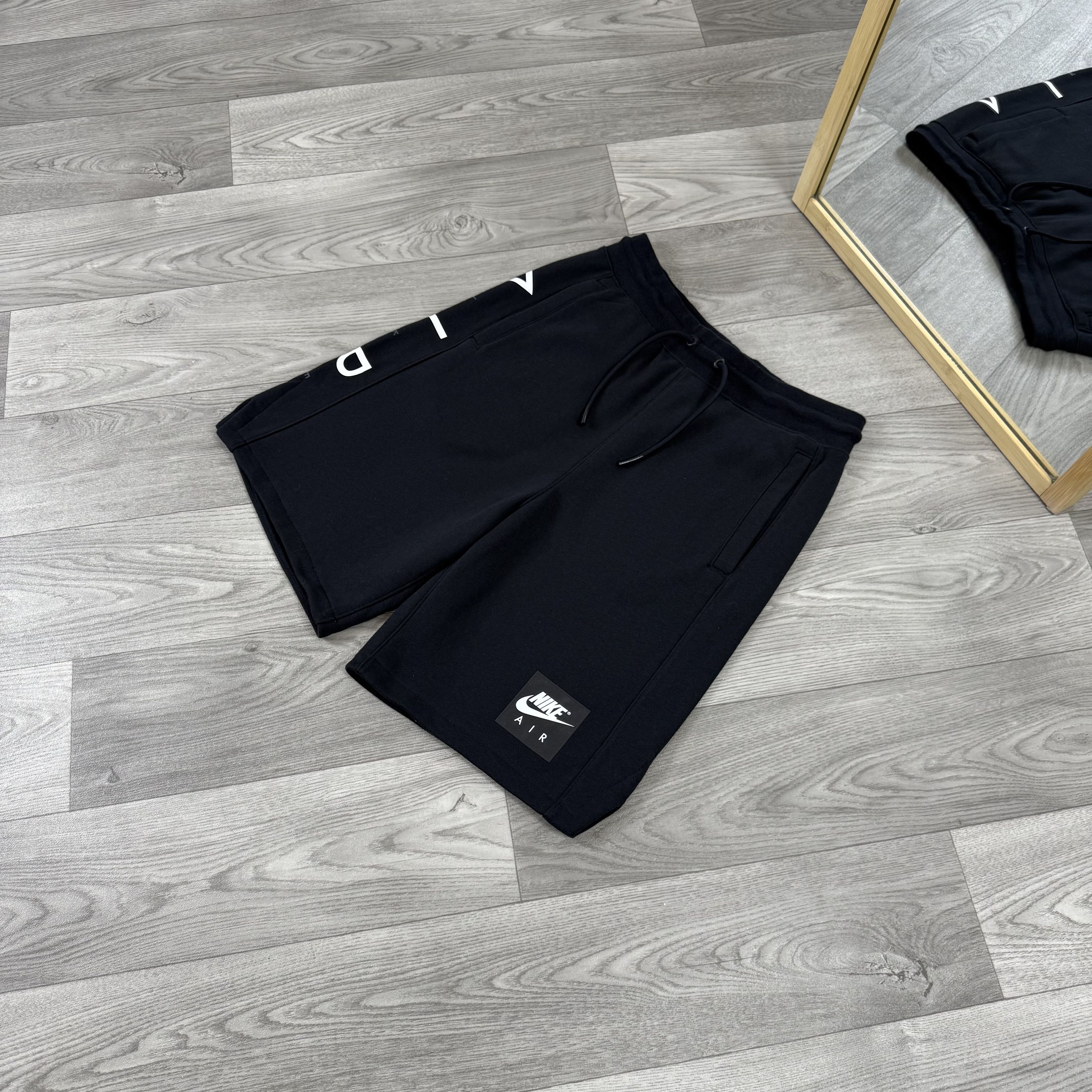 Nike Nike Air Black Shorts Size US 30 / EU 46 - 3 Thumbnail