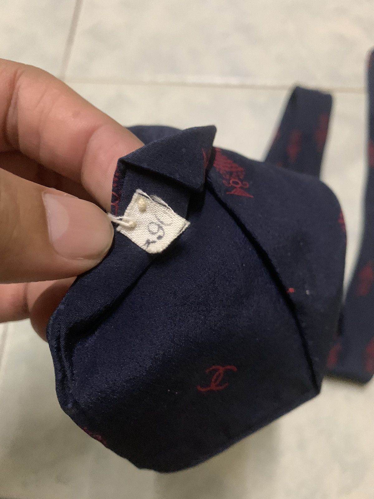 Chanel Vintage Chanel Neck Tie Pure Silk Luxury Size ONE SIZE - 9 Thumbnail